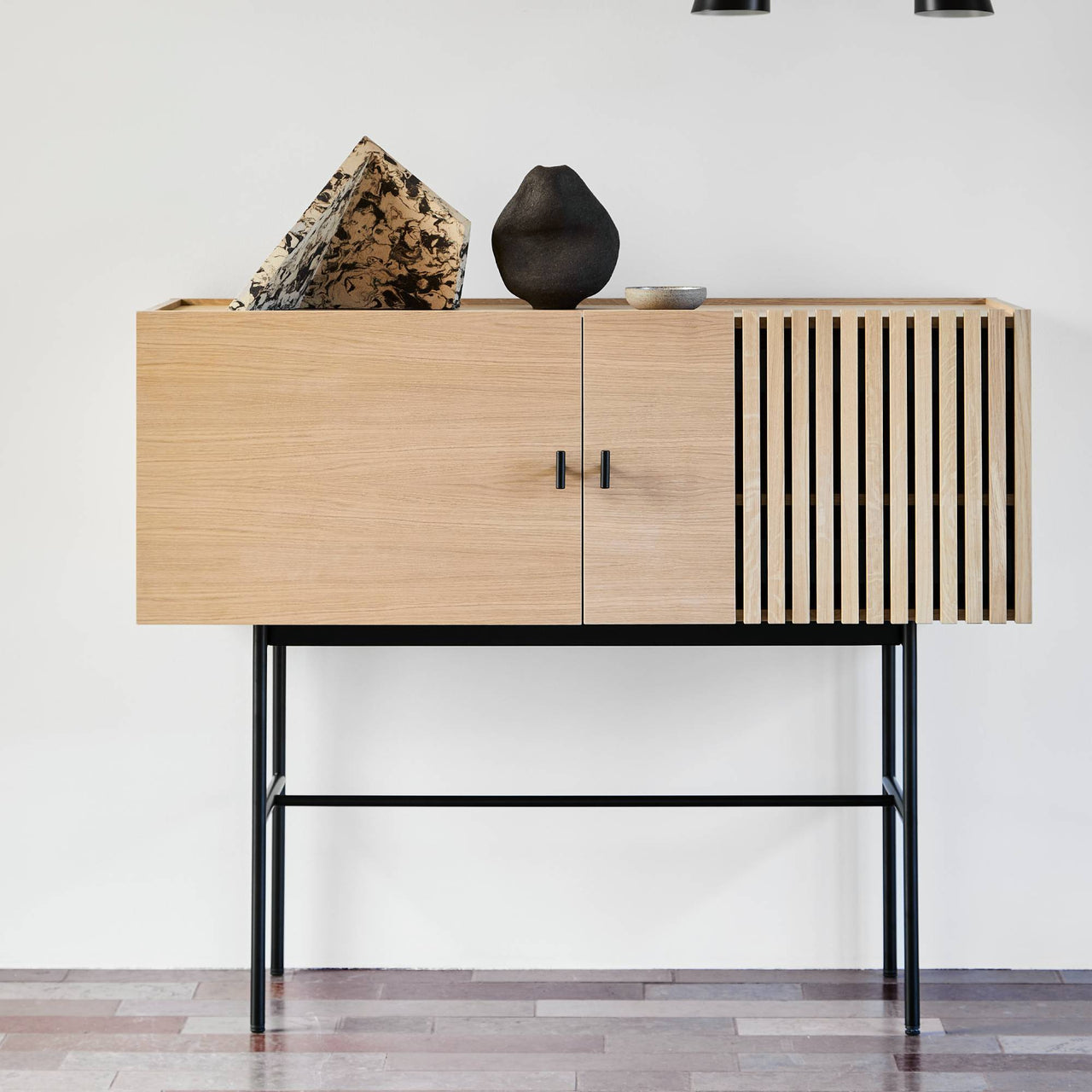 Array Sideboard