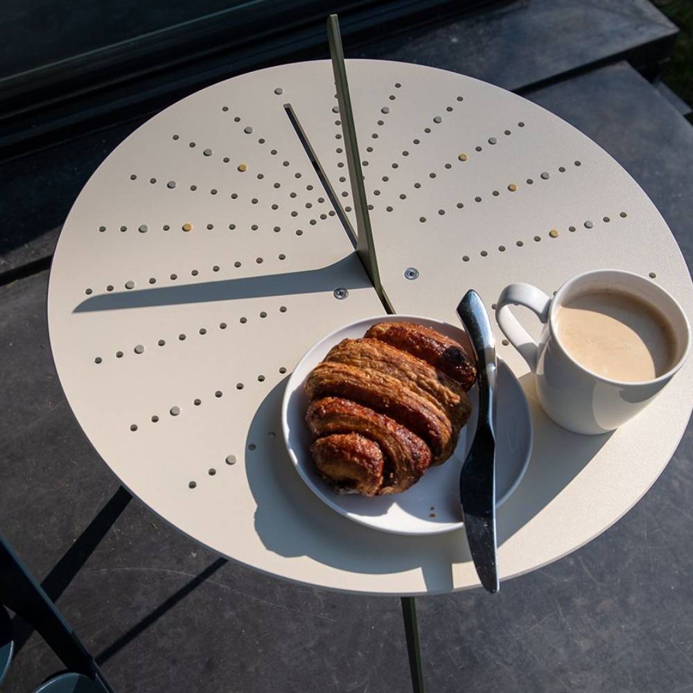 Sundial Table