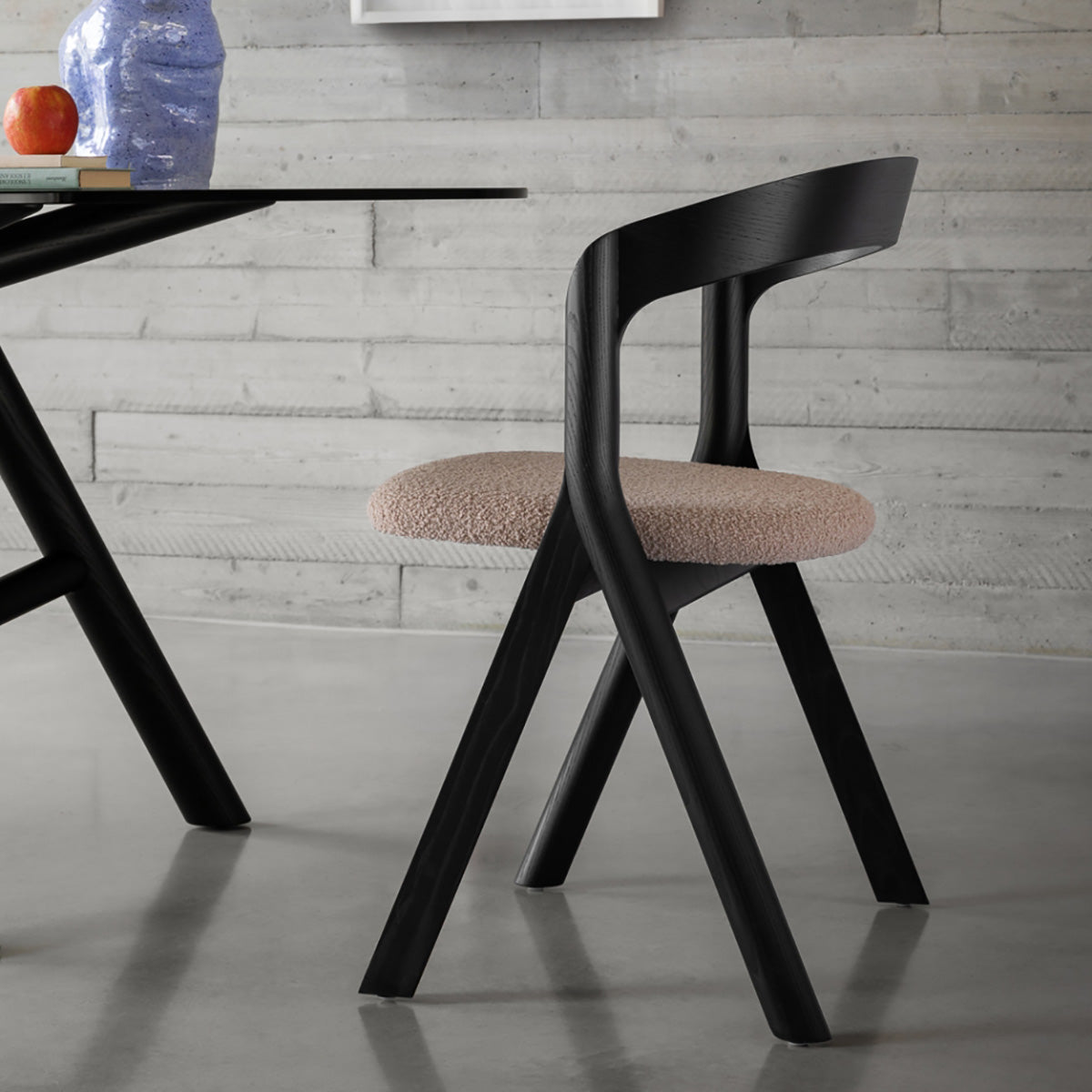 Diverge Stacking Chair