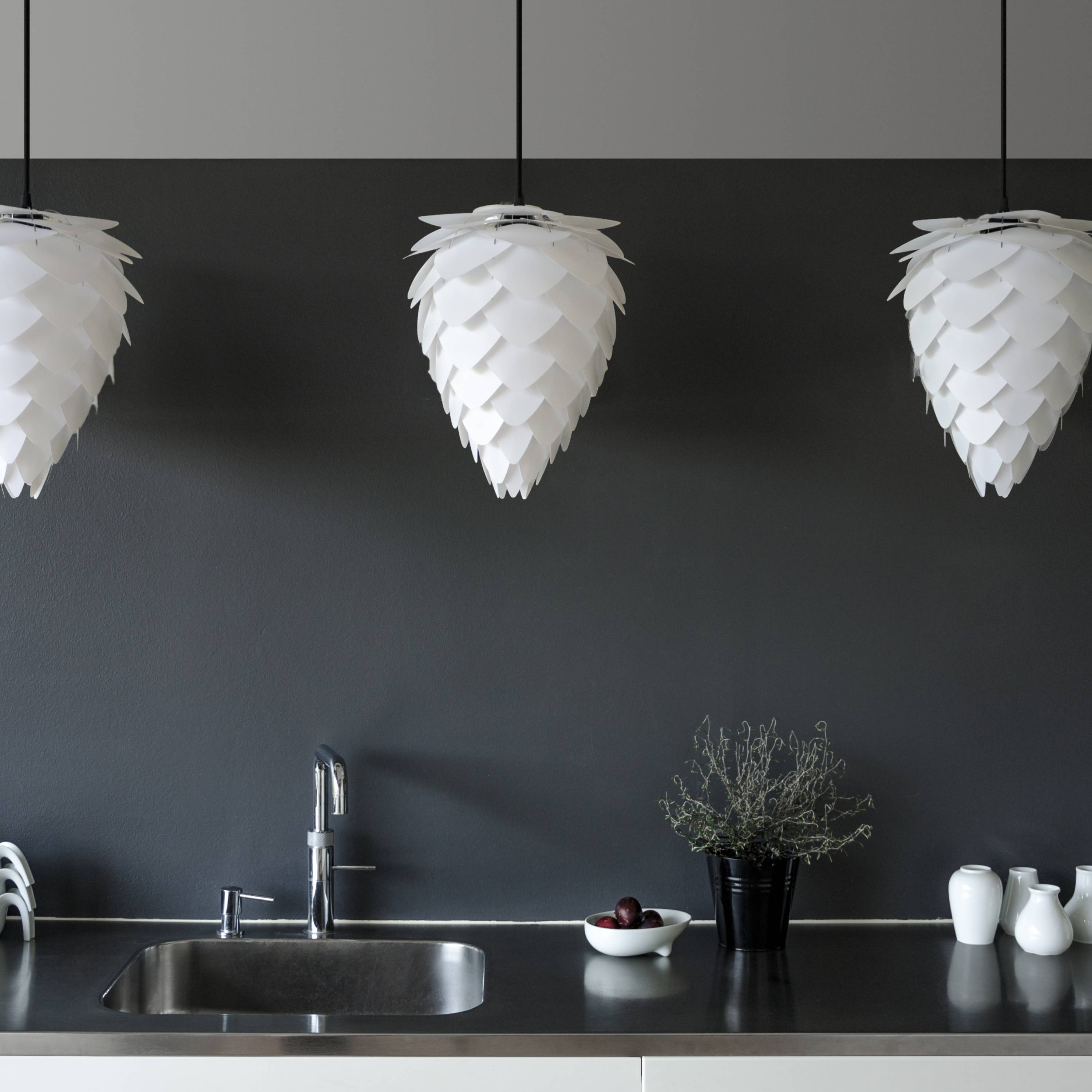 Conia Pendant Lamp: Quick Ship