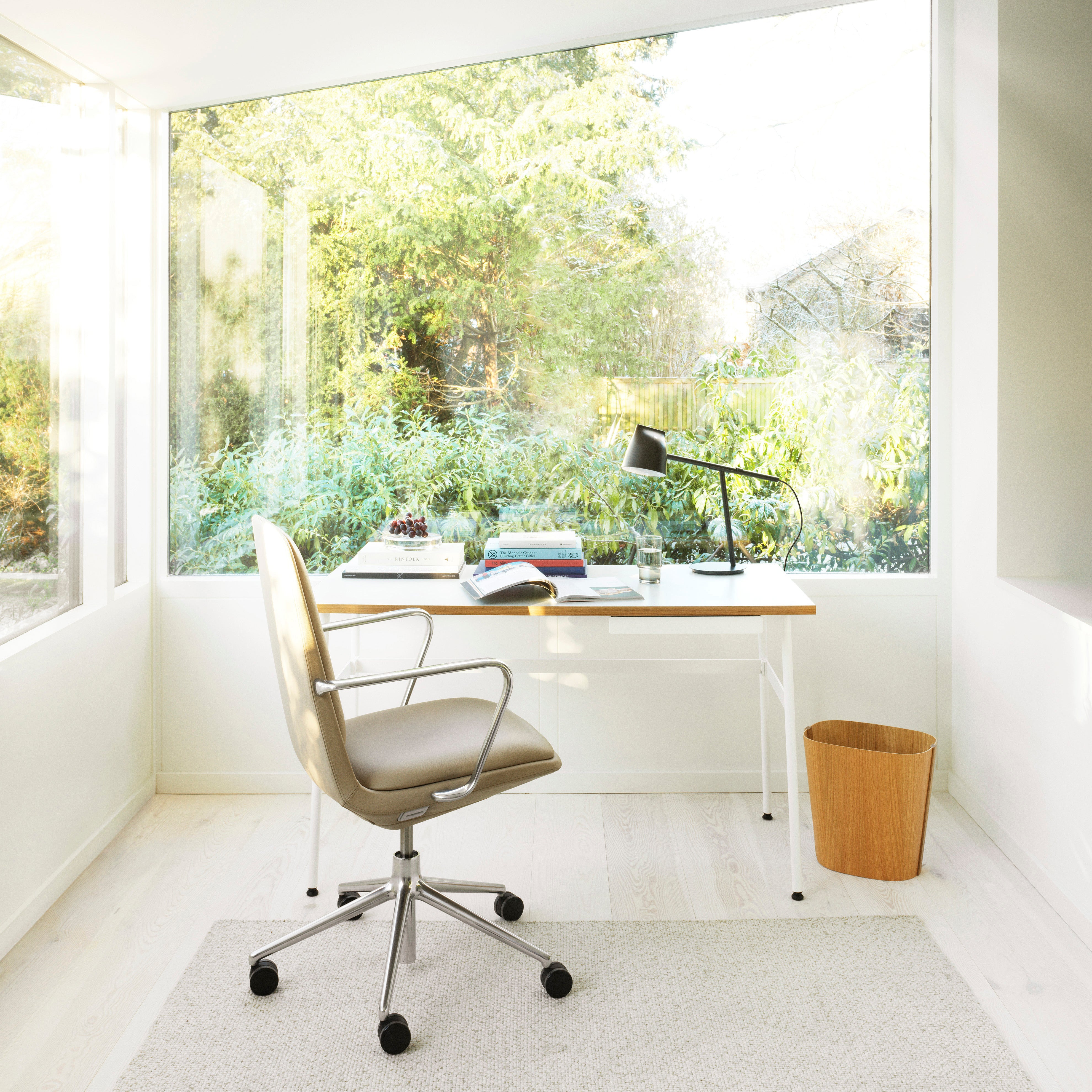 Journal Desk