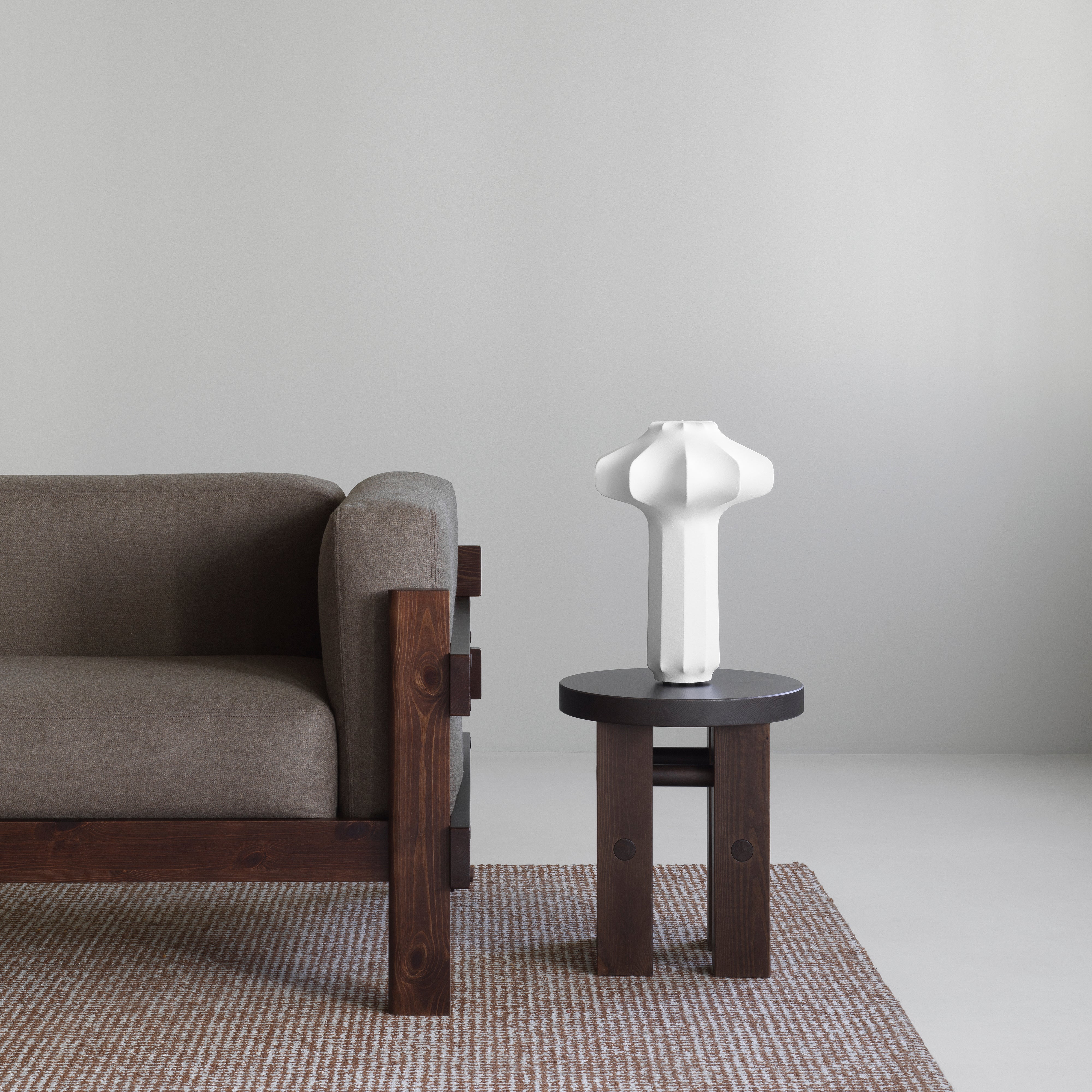 Phantom Table Lamp