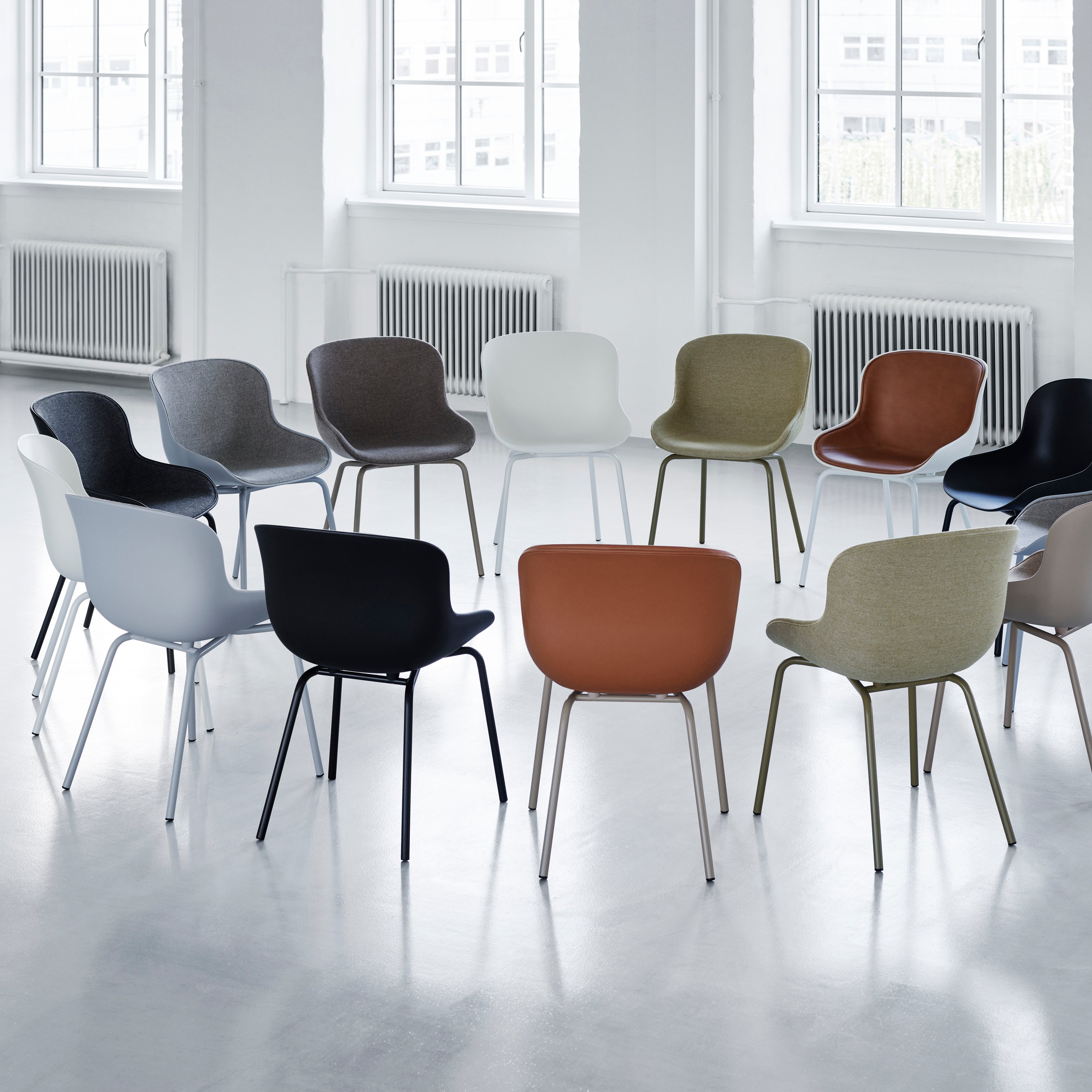 Hyg Chair: Steel Base + Front Upholstered