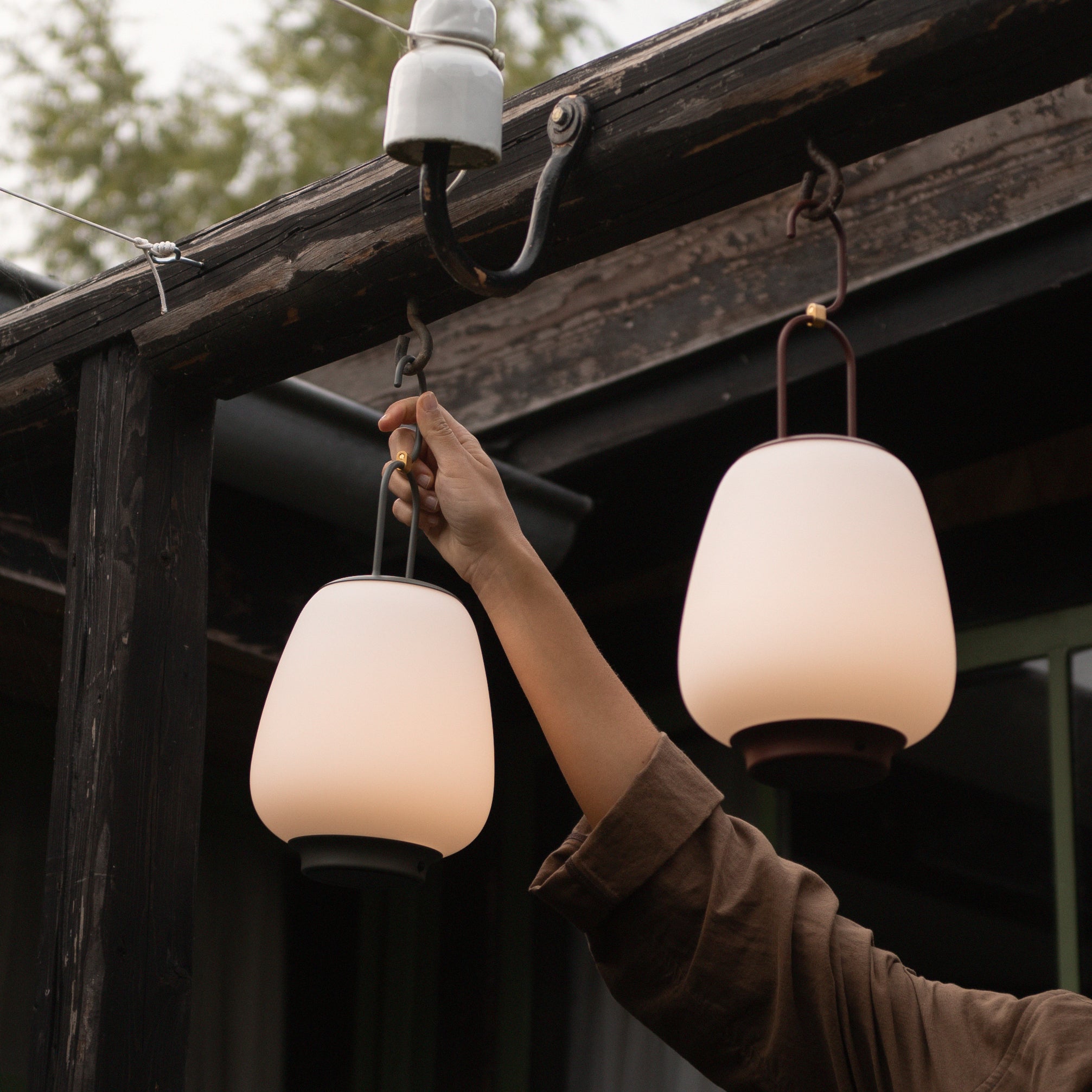 Lucca SC51 Outdoor Portable Table Lamp