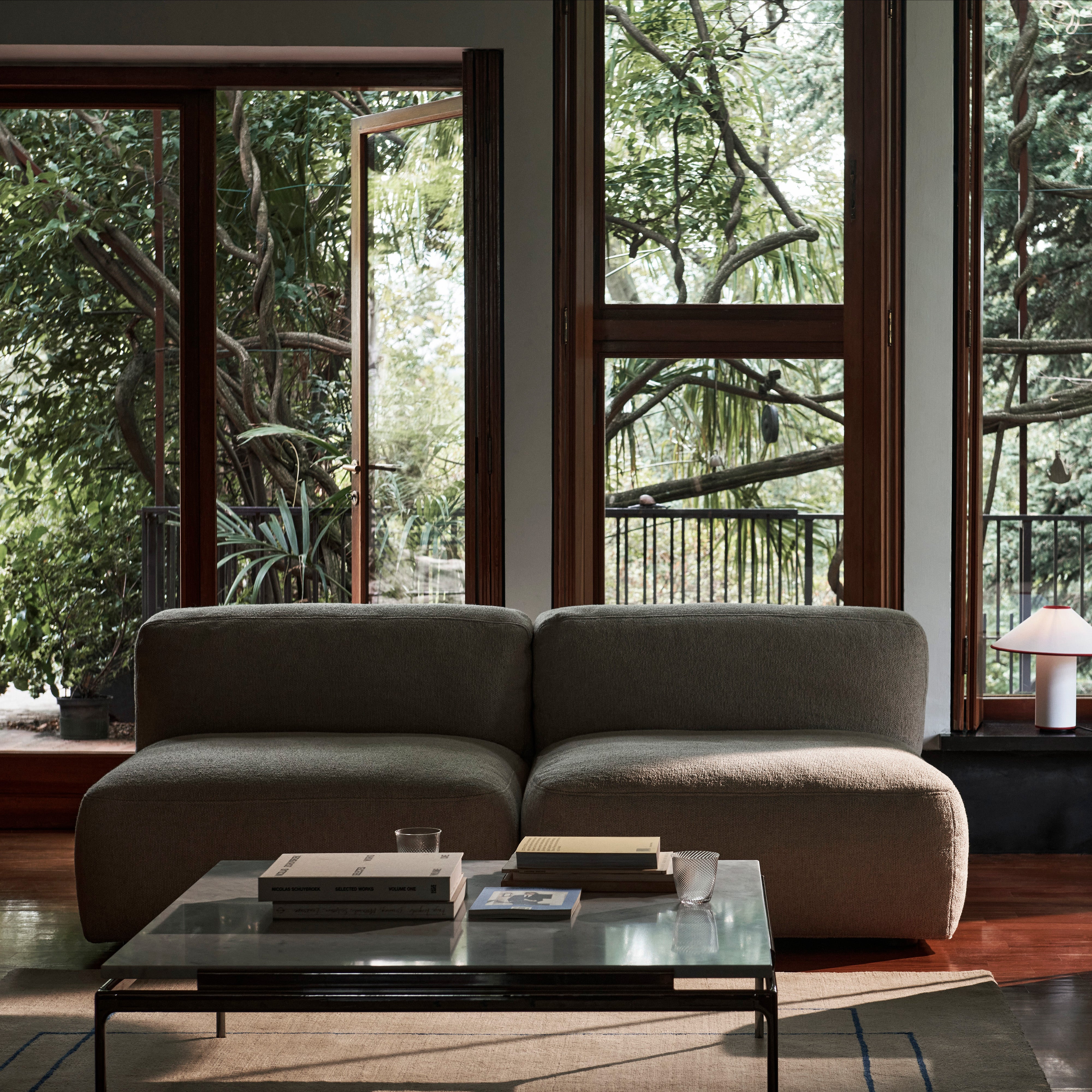 Develius Mellow Sofa EV8