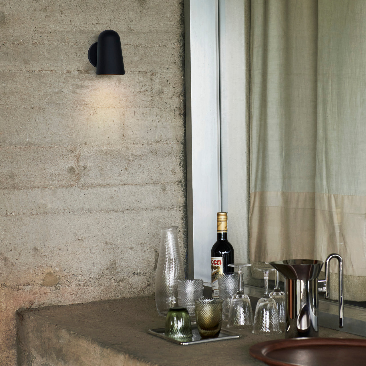 Solid SC104 Wall Lamp