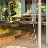 Tripod HM8 Floor Lamp