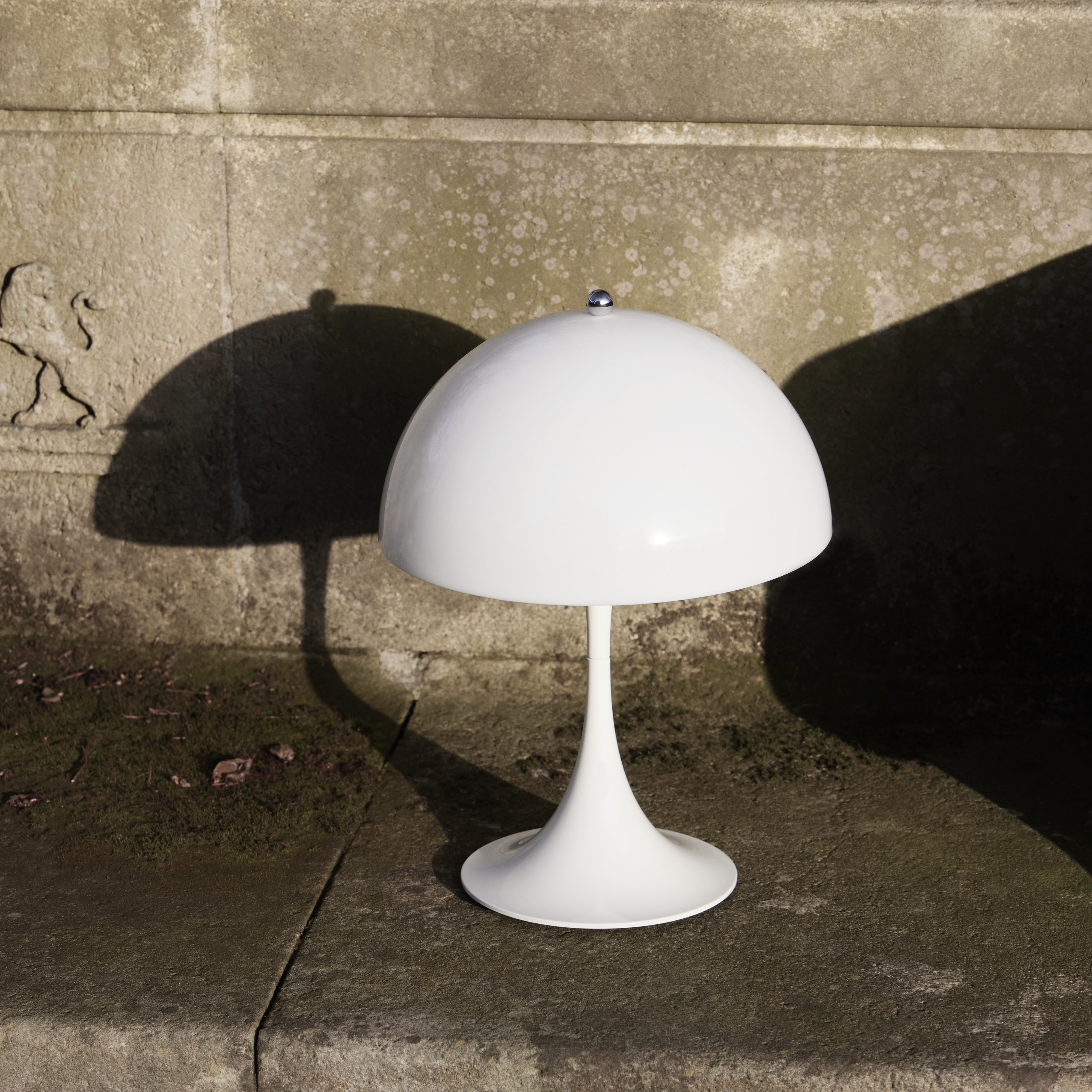 Panthella 250 Table Lamp