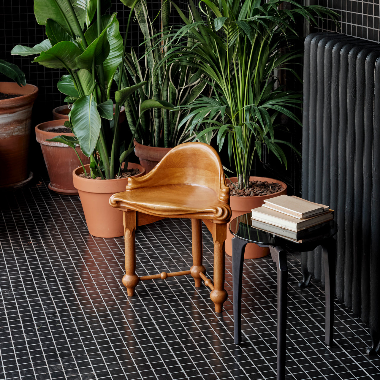 Calvet Stool