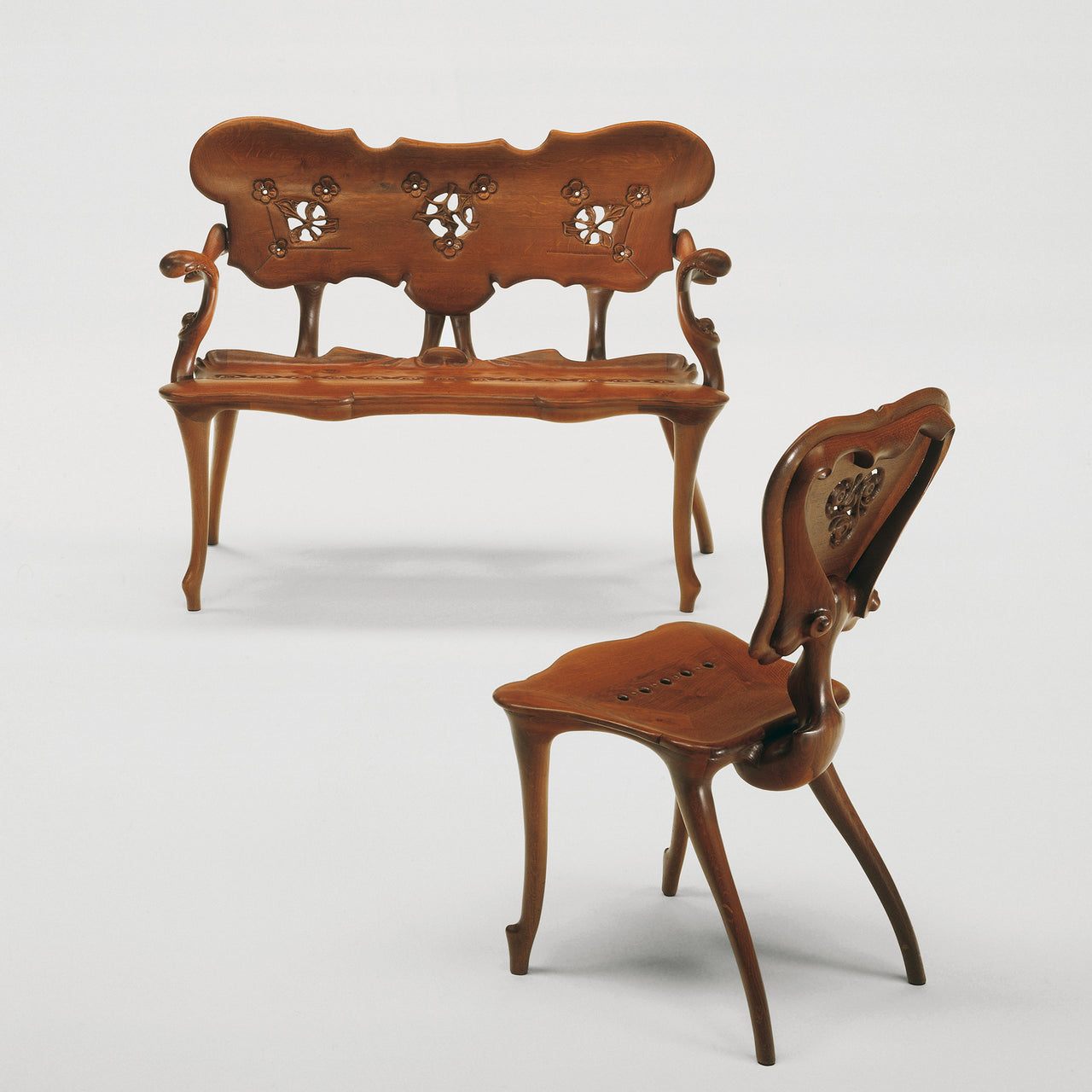Calvet Bench