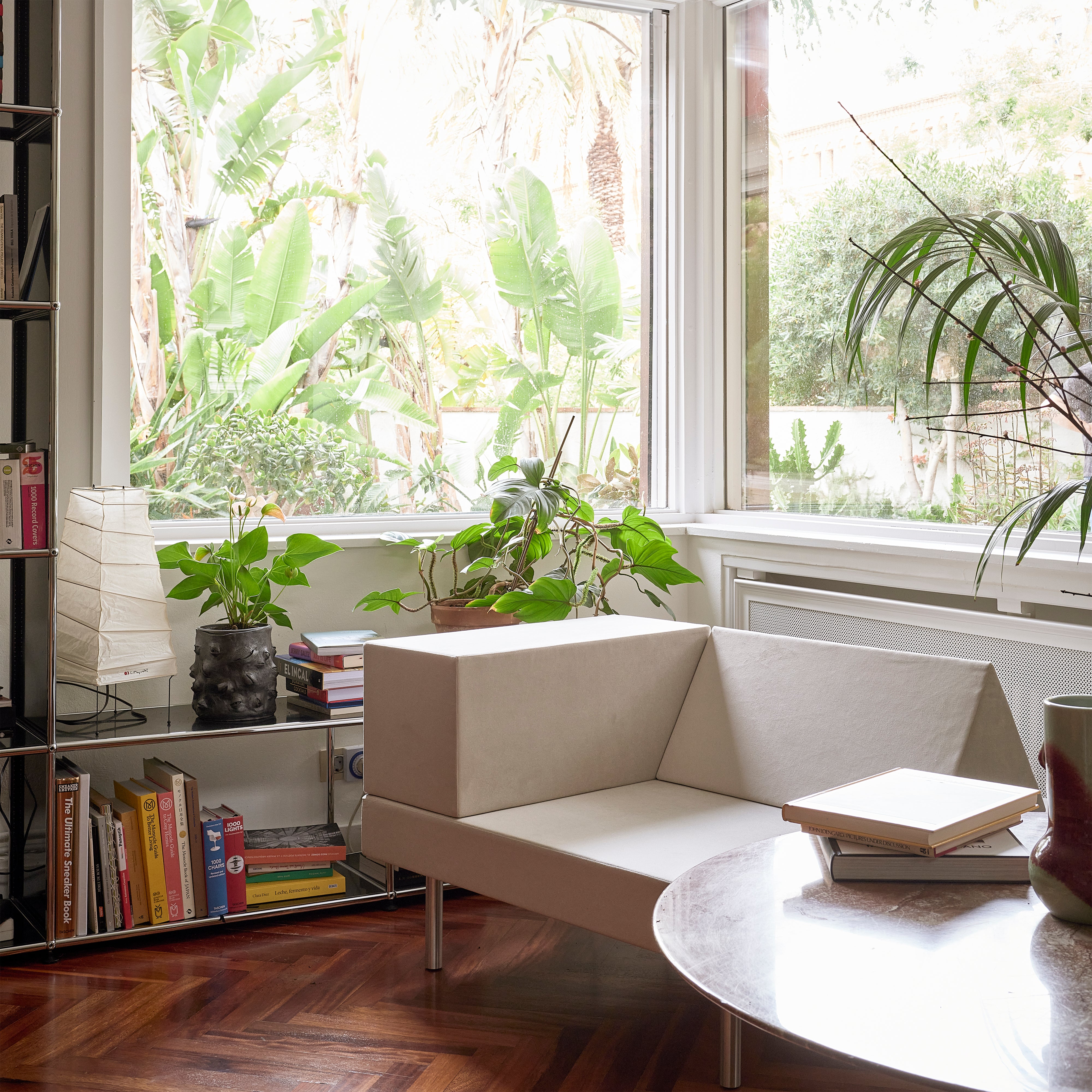 Masheb Sofa: Square