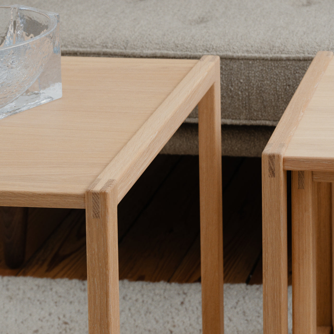 BM375 Nesting Tables: Set of 3