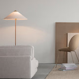 9602 Floor Lamp