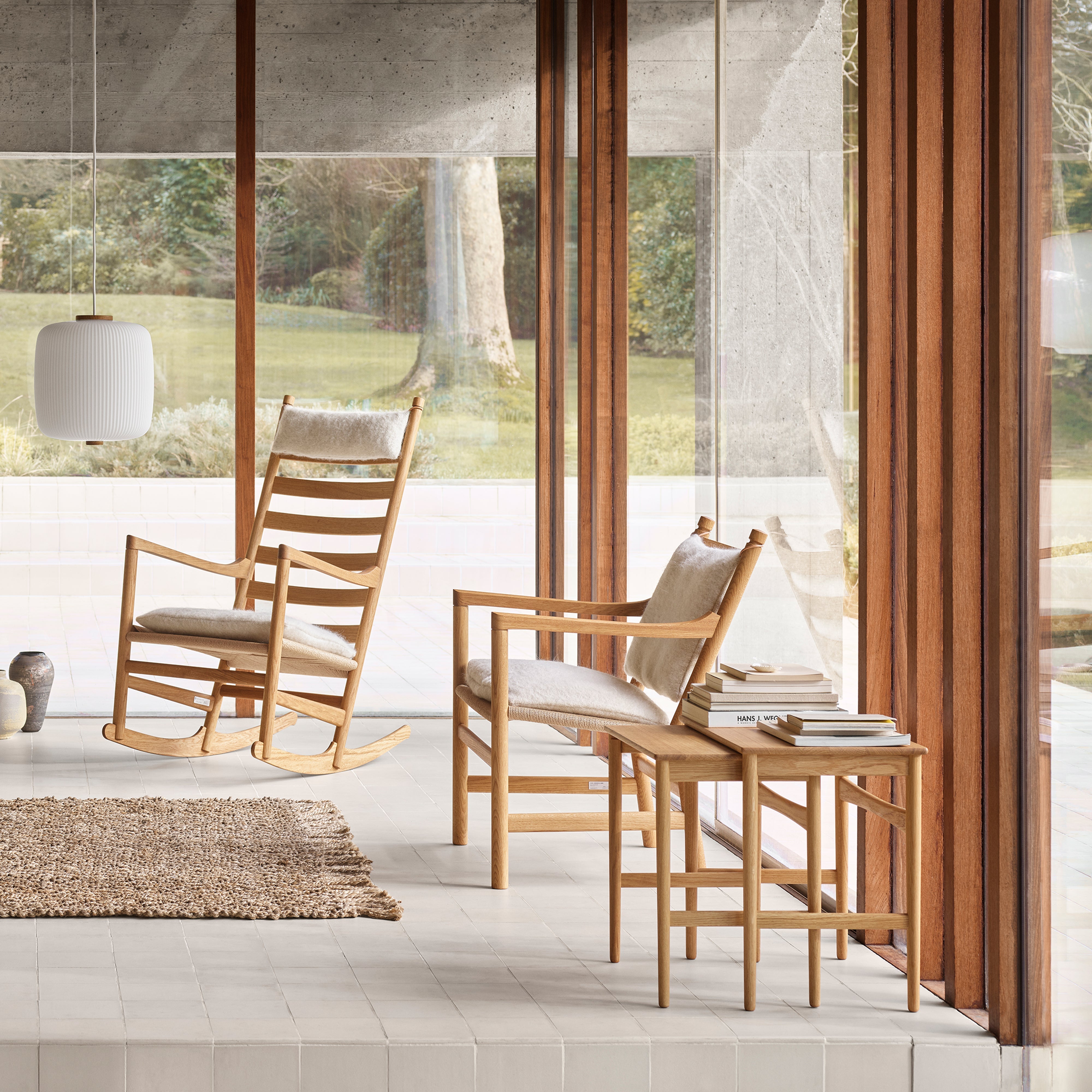 CH004 Nesting Tables: Set of 3