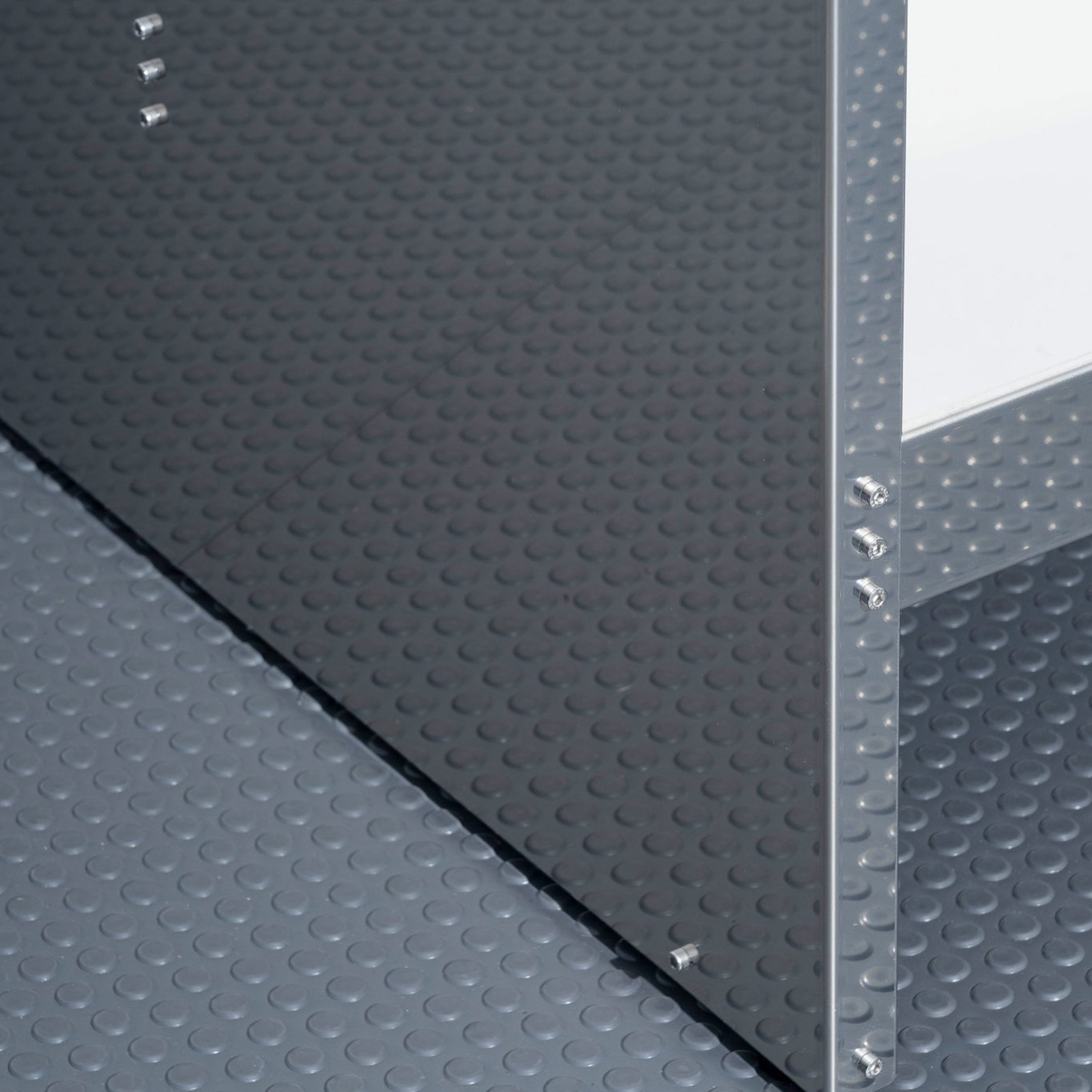NMAM Core Daybed
