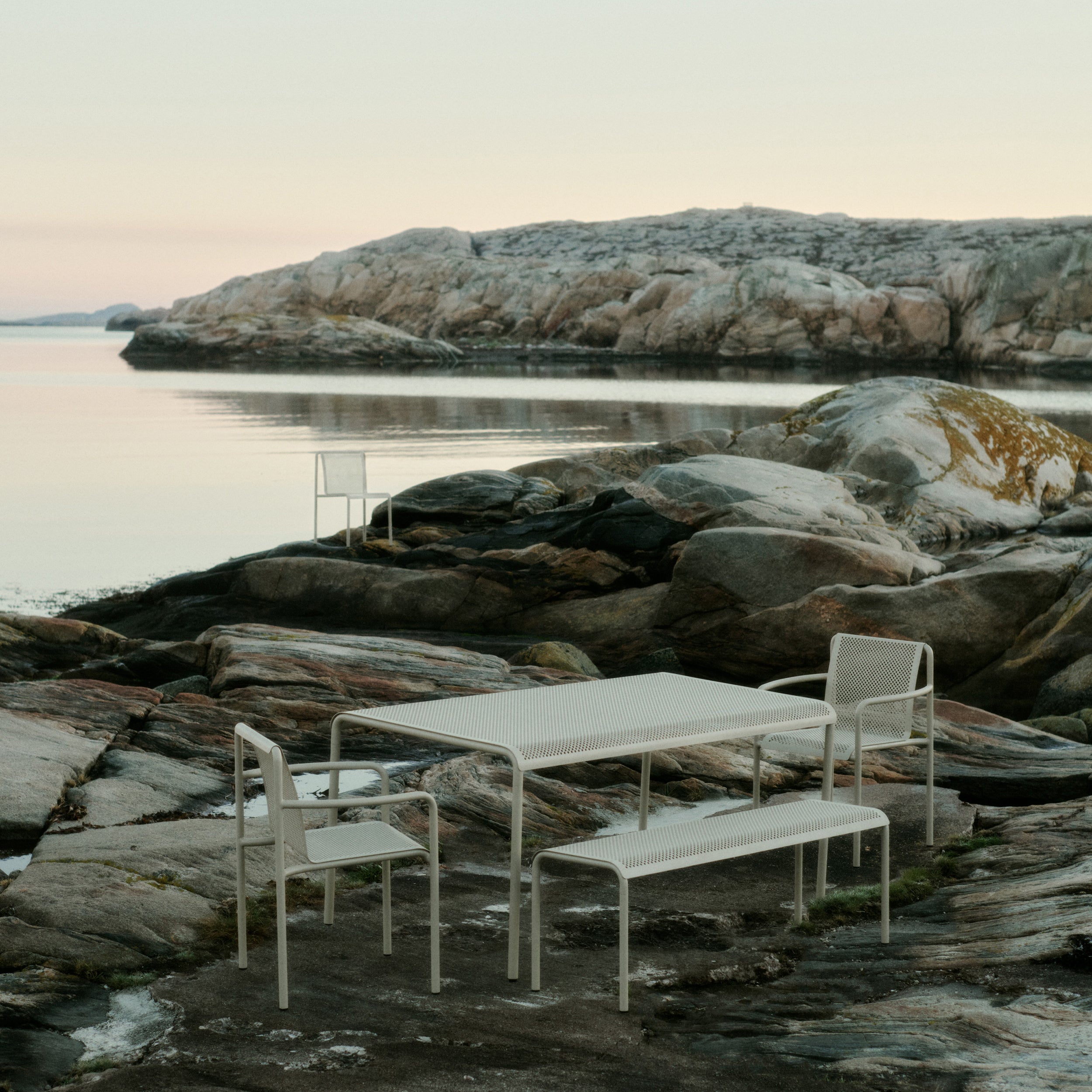 Dapple Dining Table