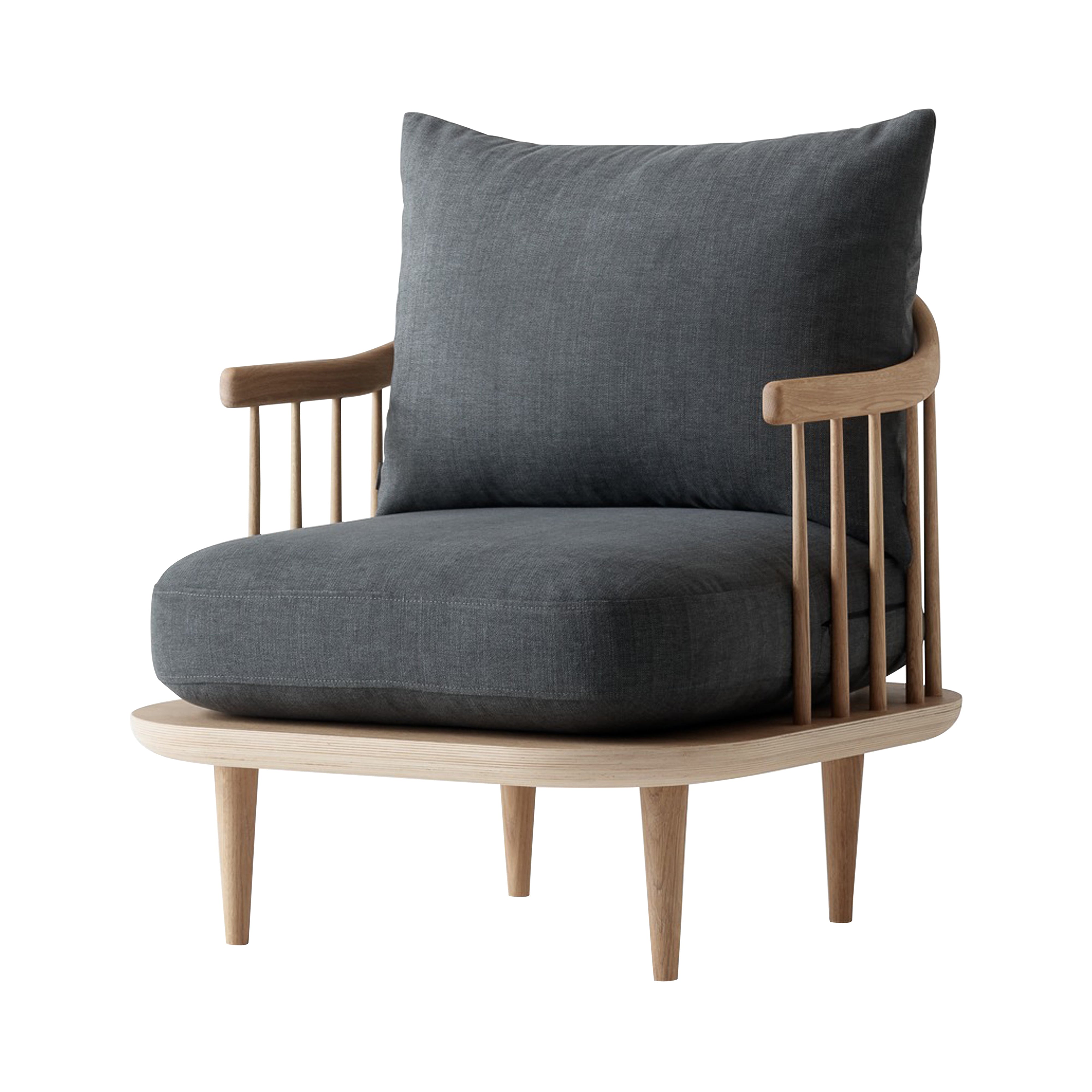 Fly Series SC10 Lounge Chair: Oiled Oak