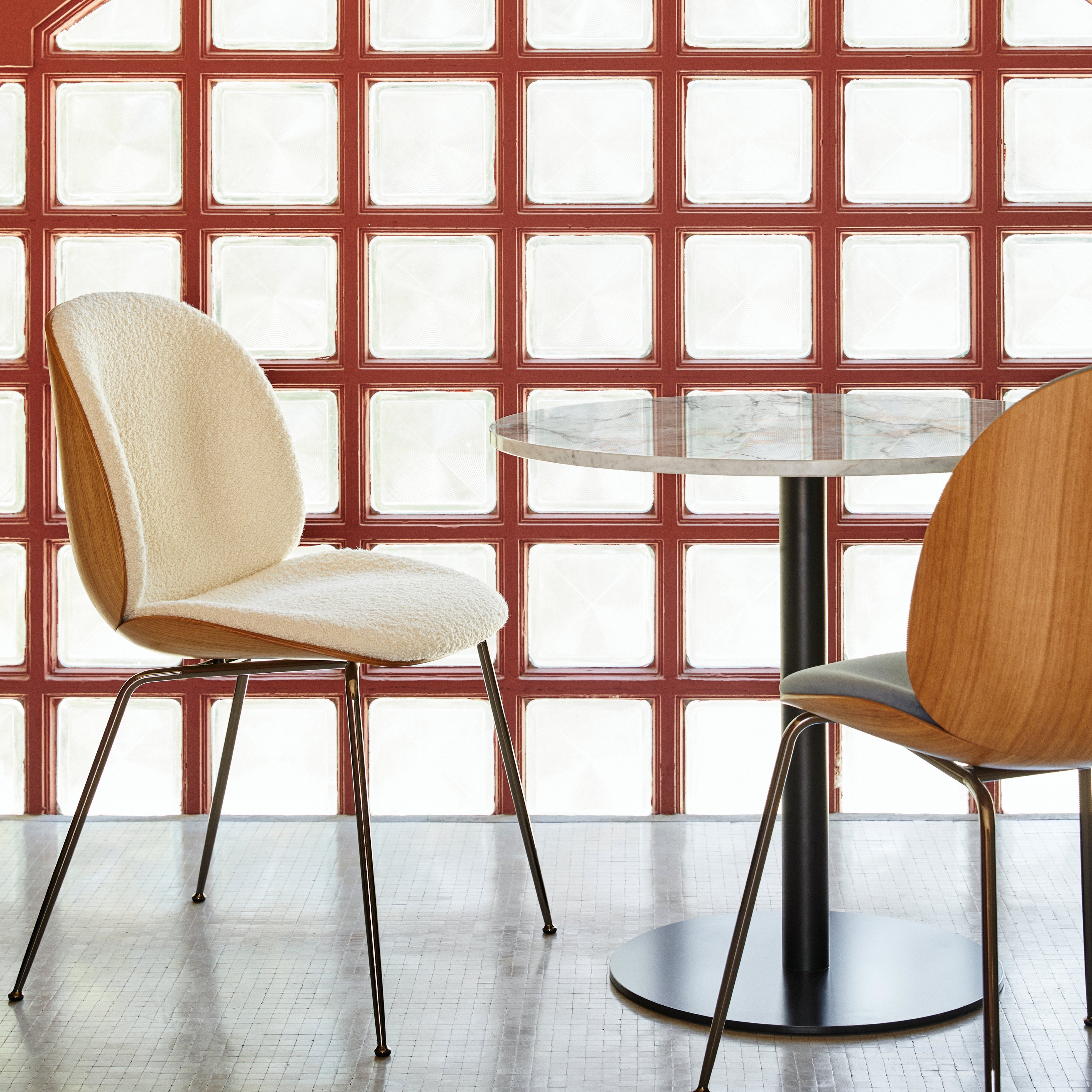 Gubi 1.0 Dining Table: Round