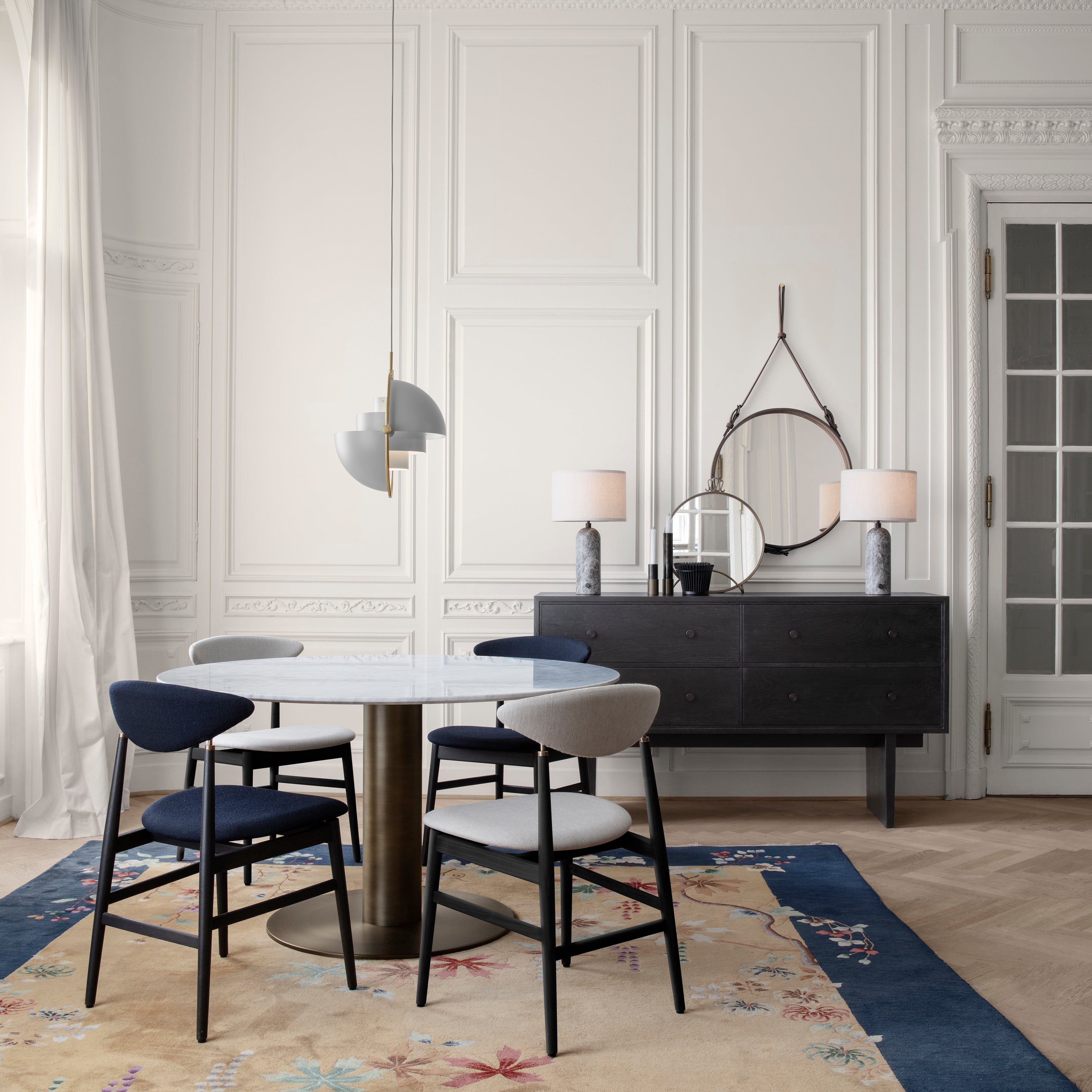 Private Sideboard