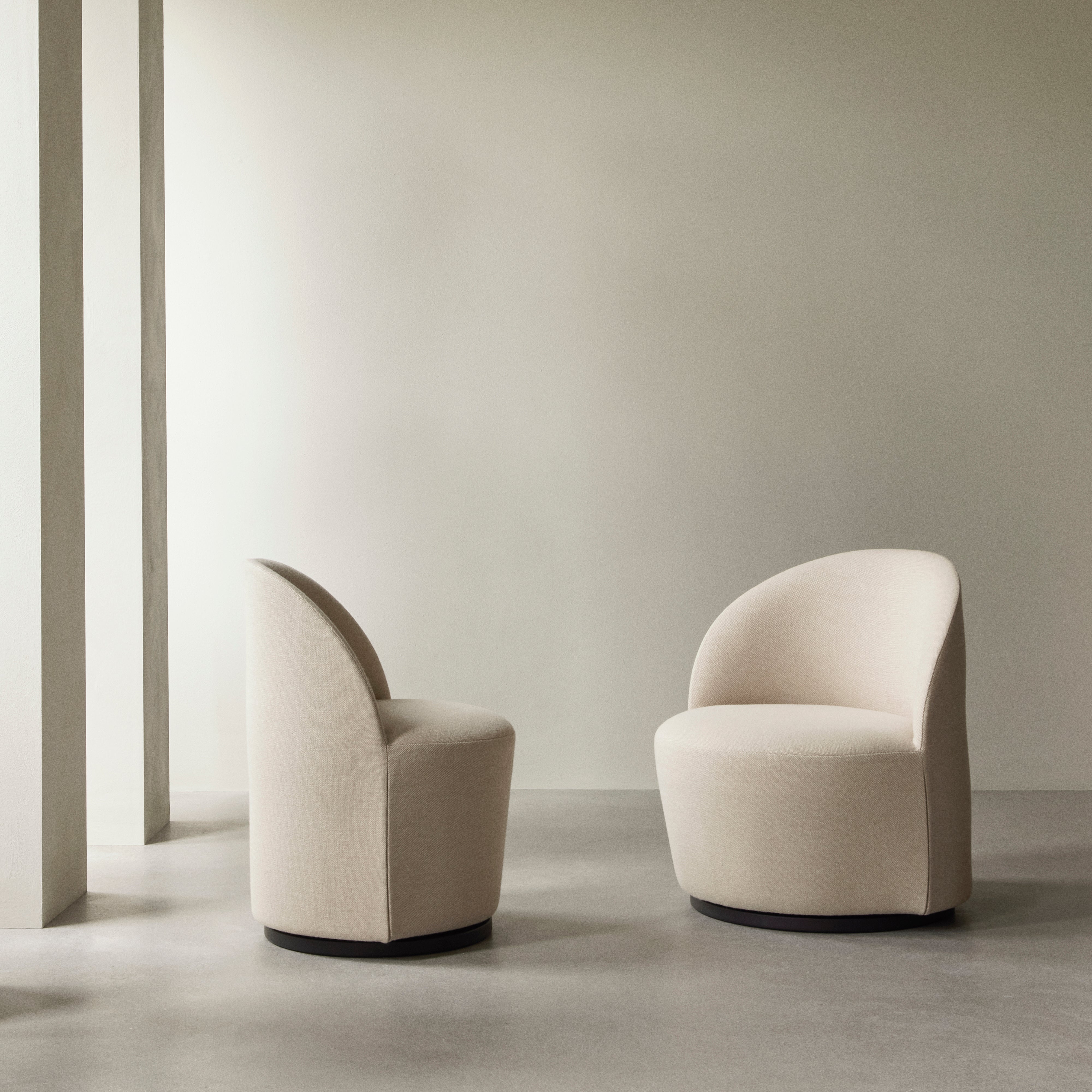 Tearoom Swivel Side Chair