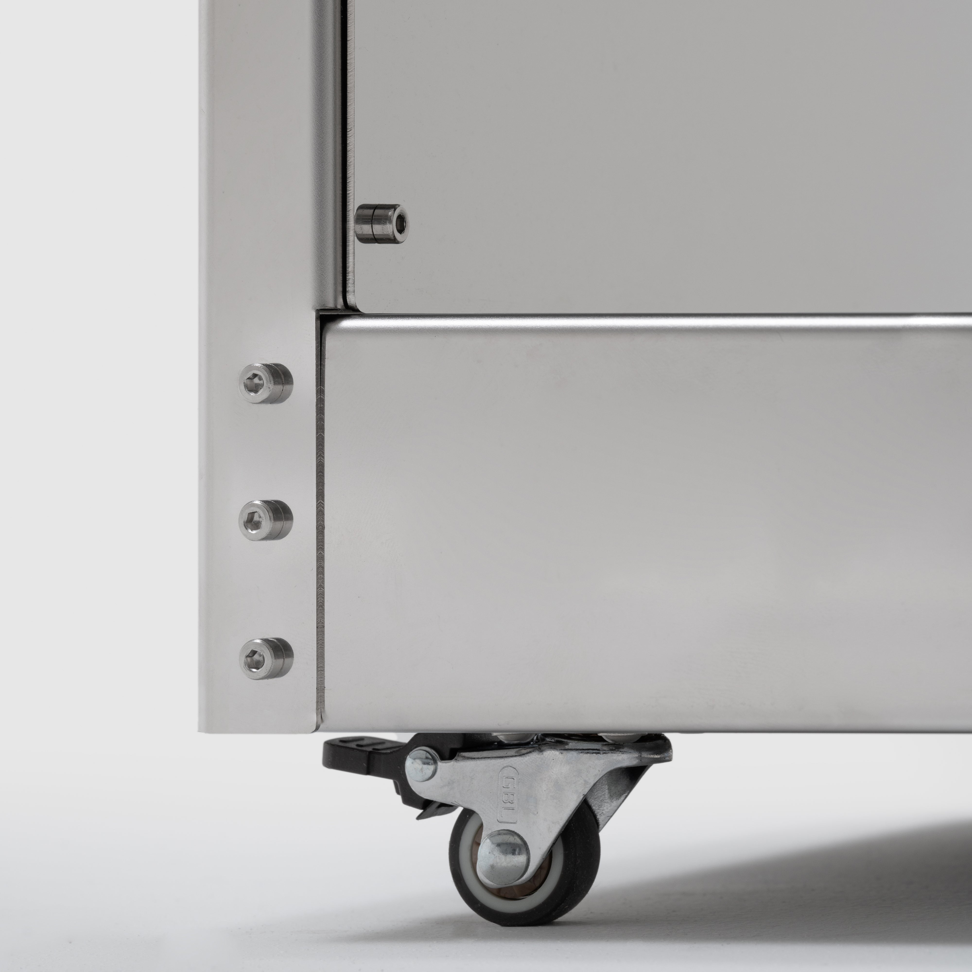 NM23 Stool