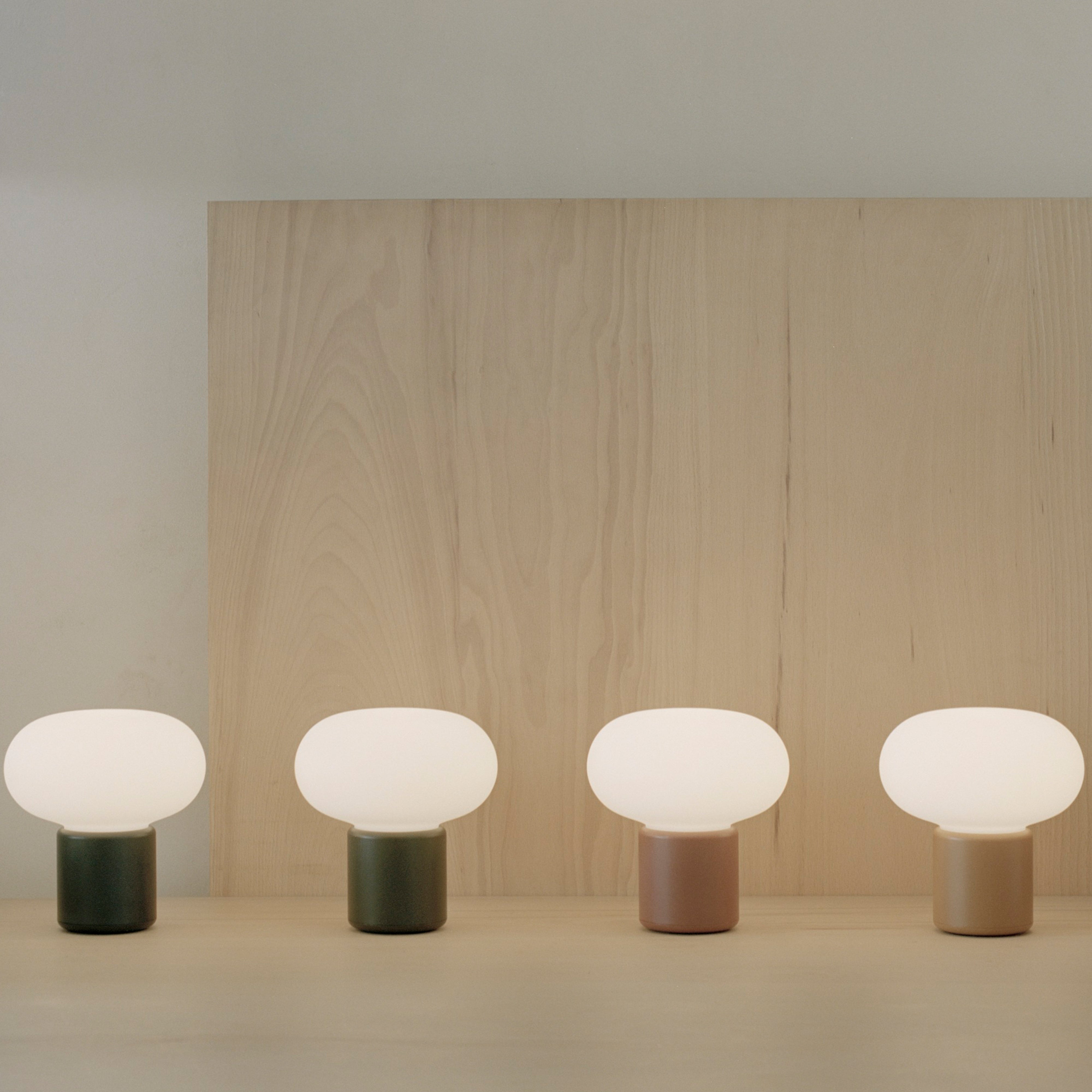Karl-Johan Portable Table Lamp