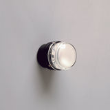 Fresnel Wall Lamp: Outdoor