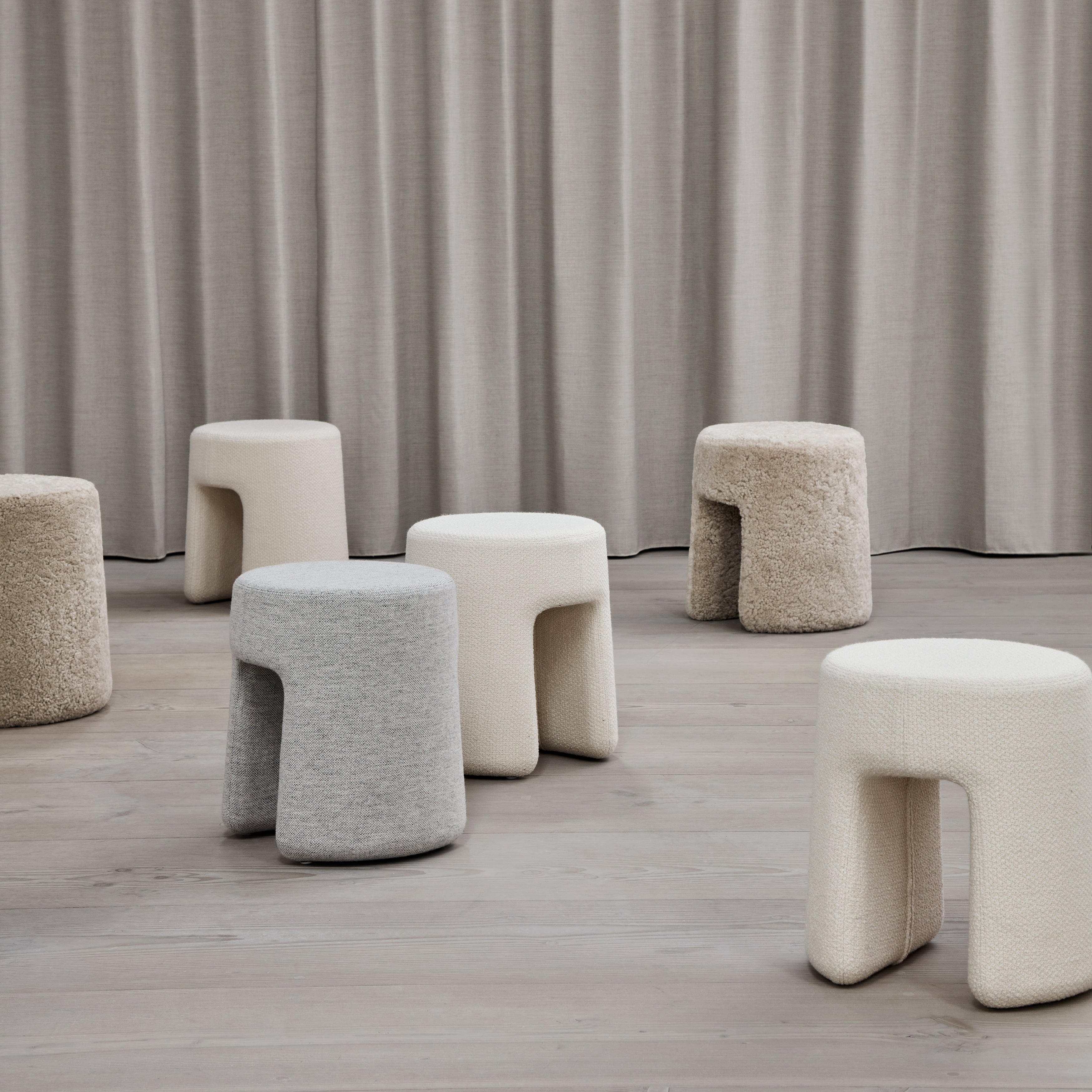 Sequoia Pouf