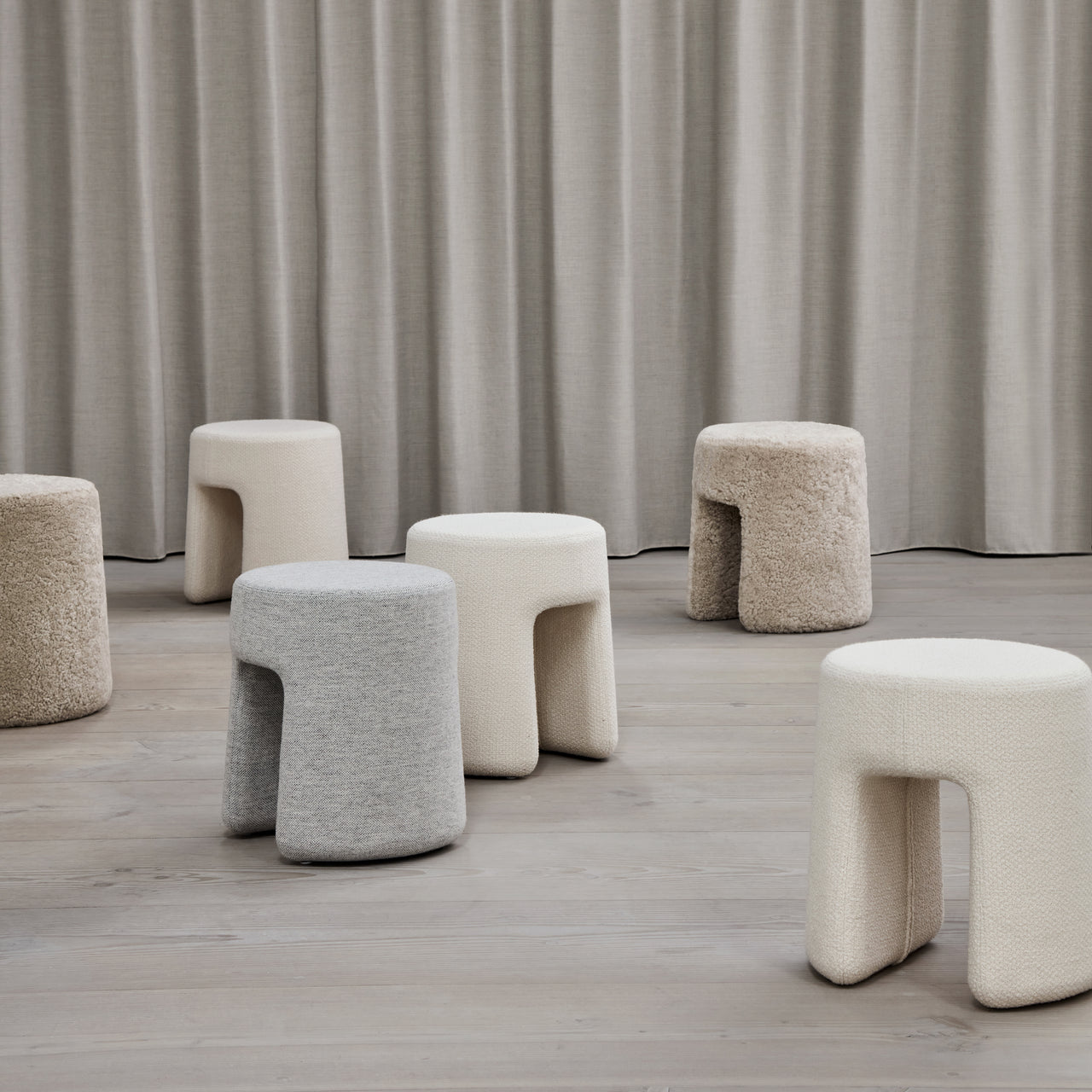 Sequoia Pouf