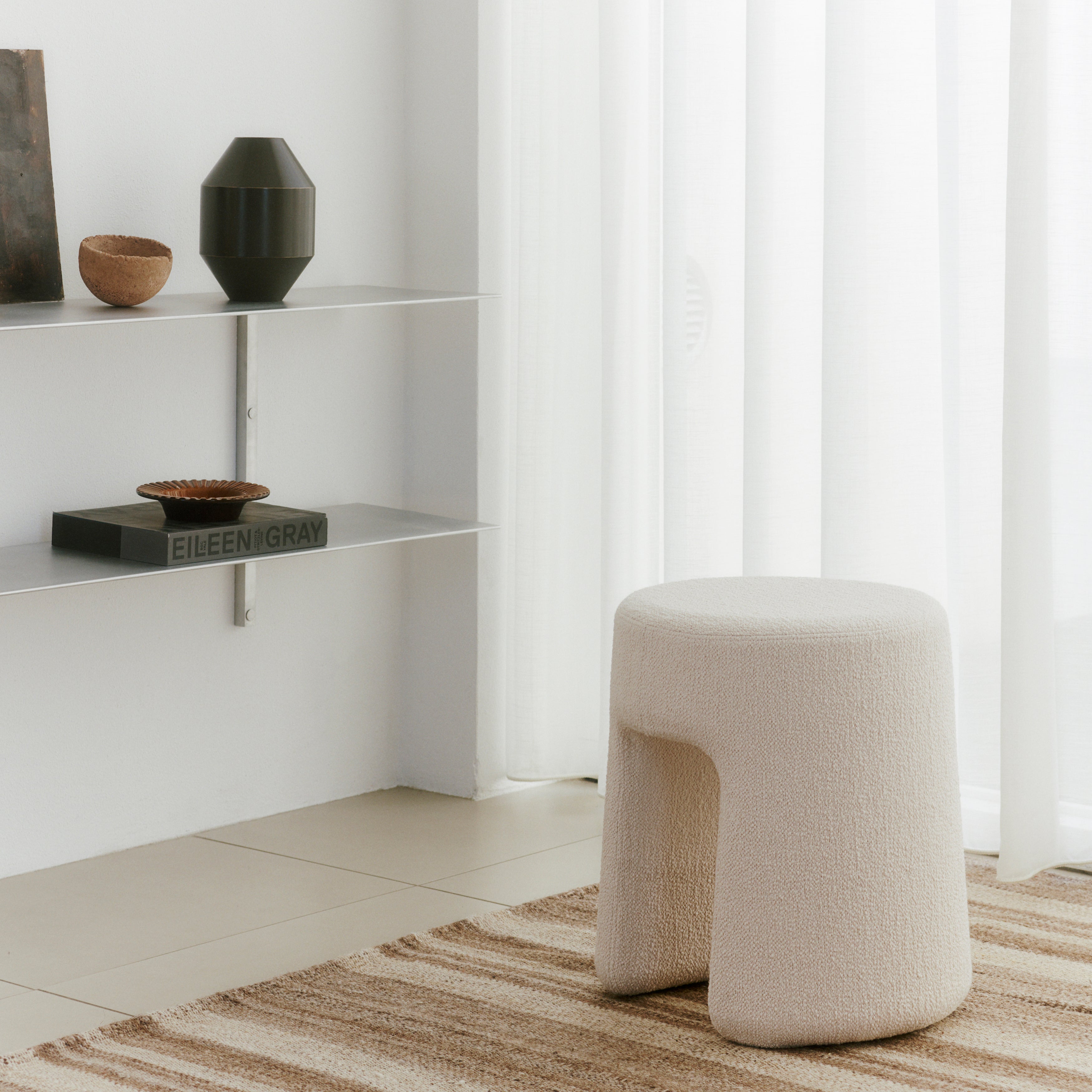 Sequoia Pouf