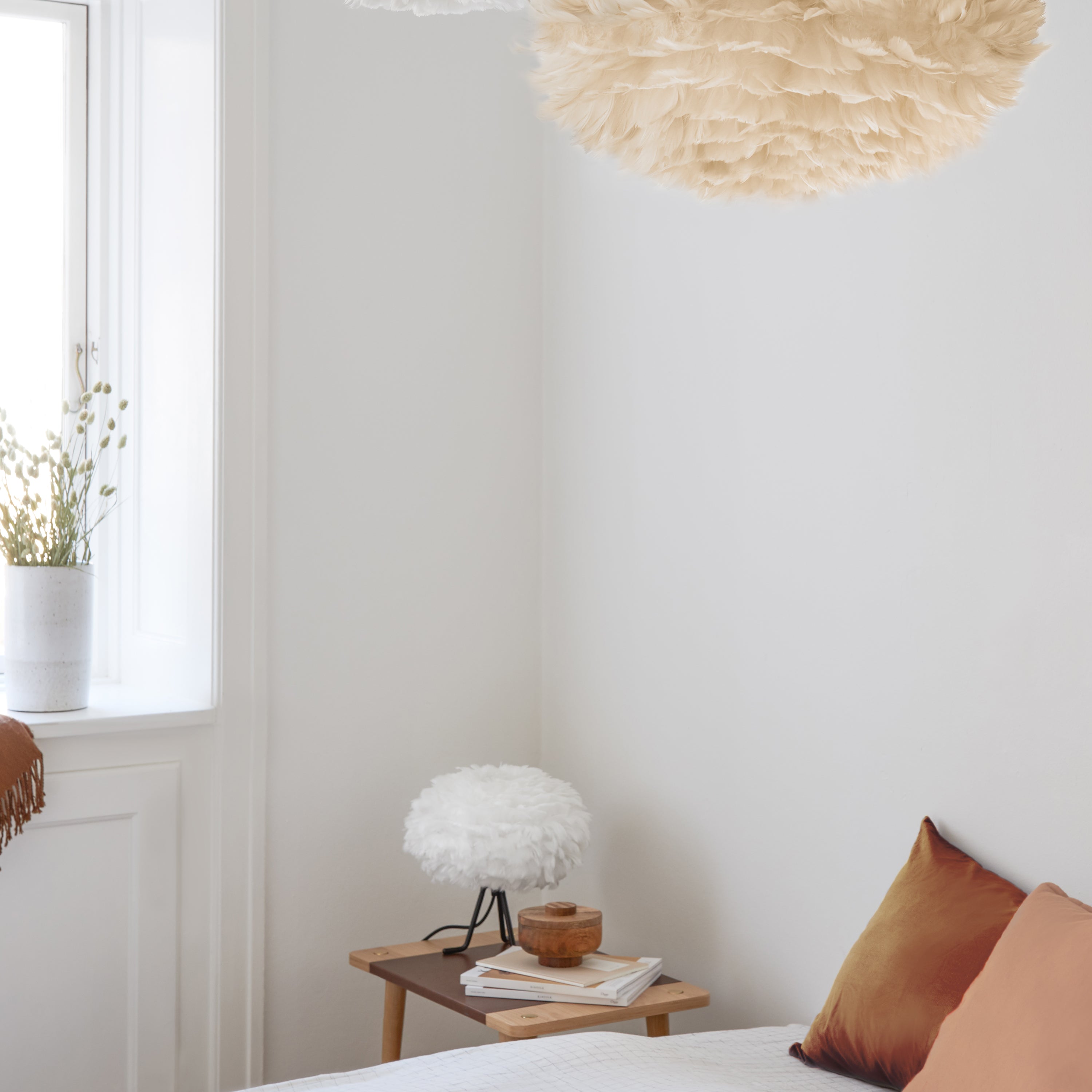 Eos Adjustable Tripod Table Lamp