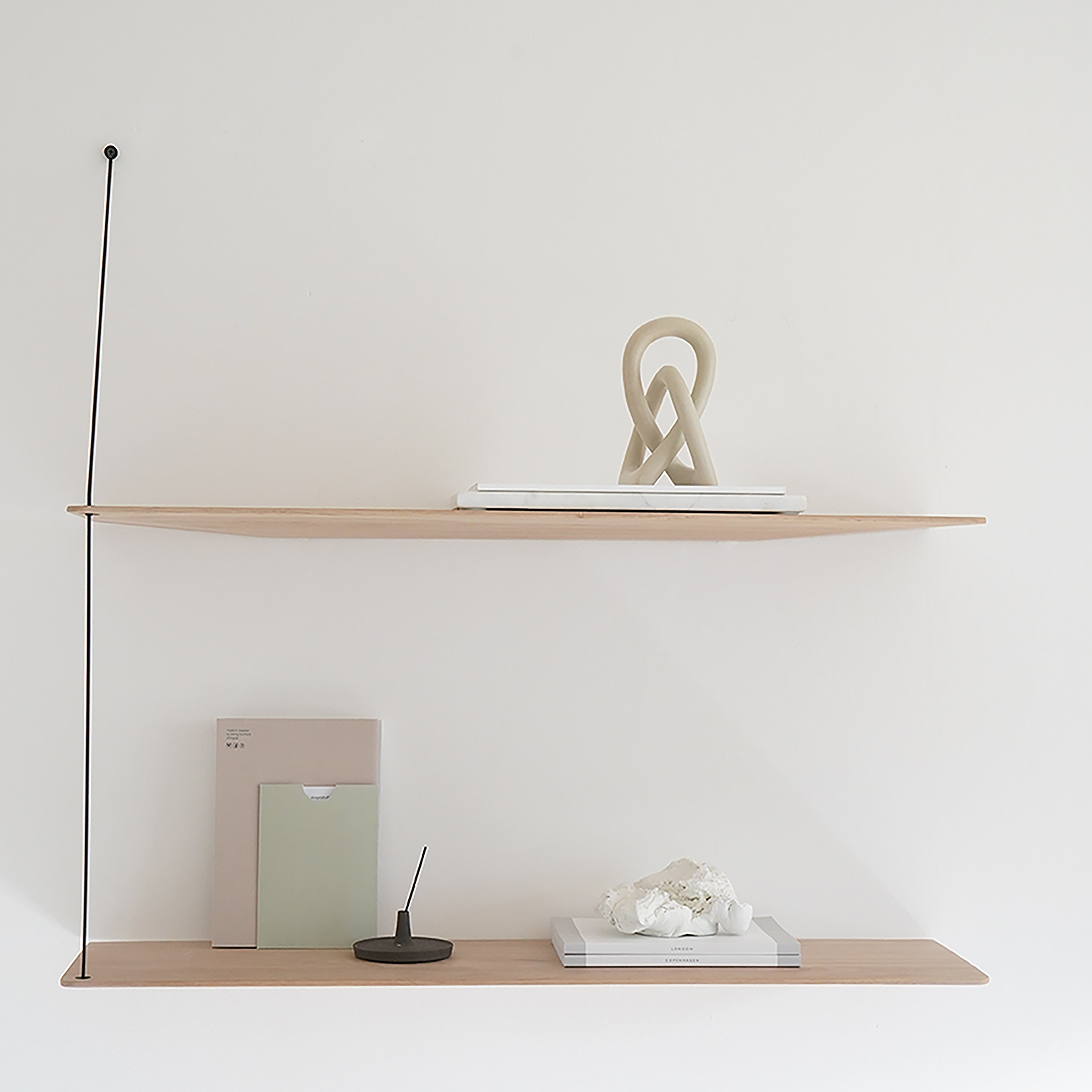 Stedge Shelving