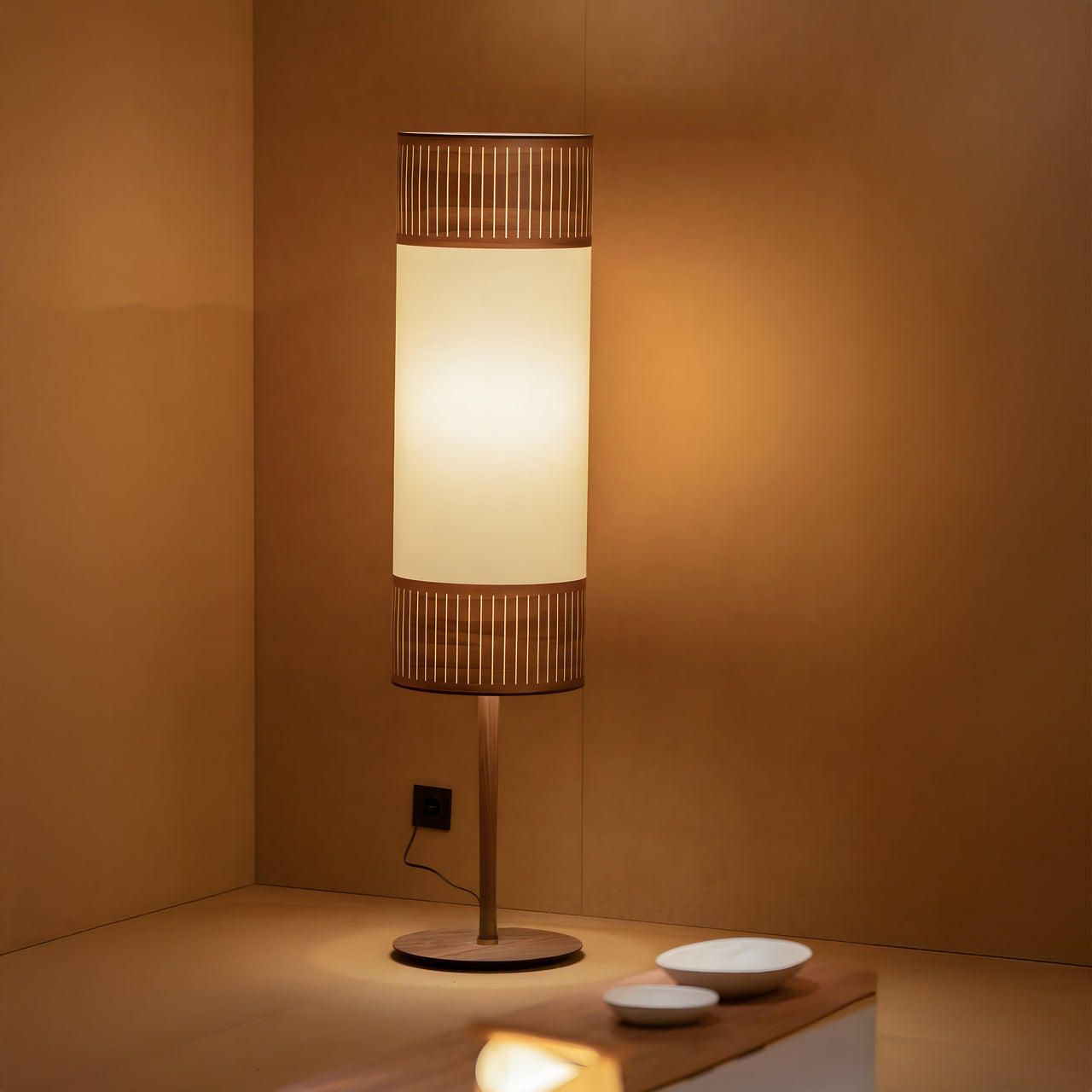 Tamiz Floor Light
