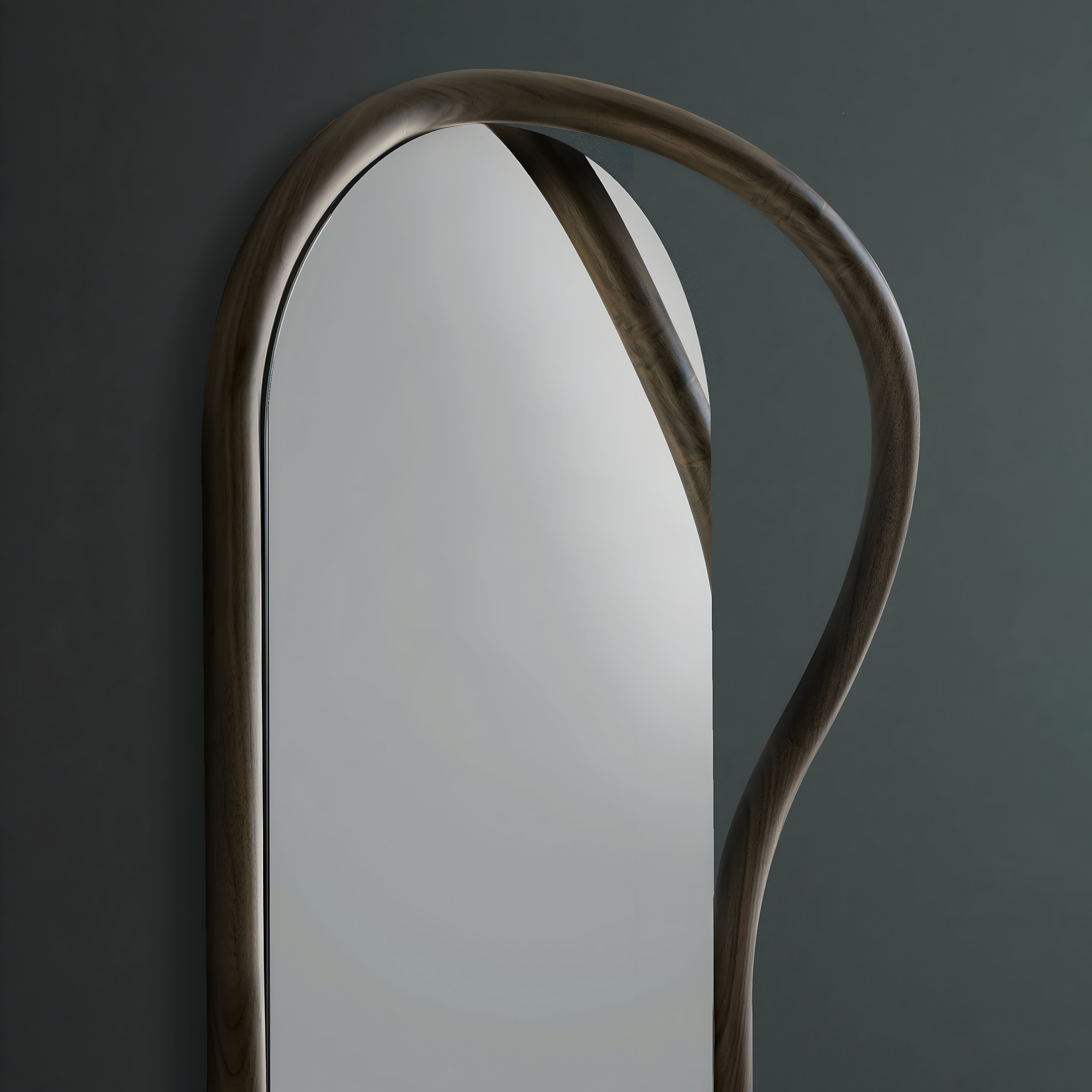 Unut Mirror