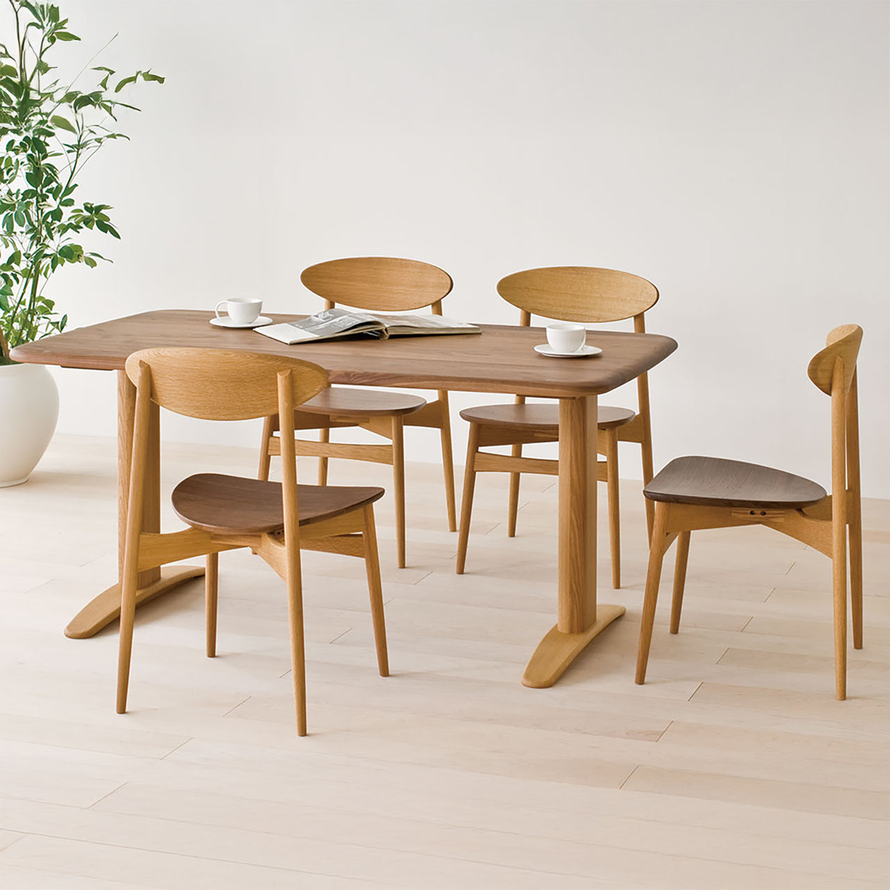 Standard Chair