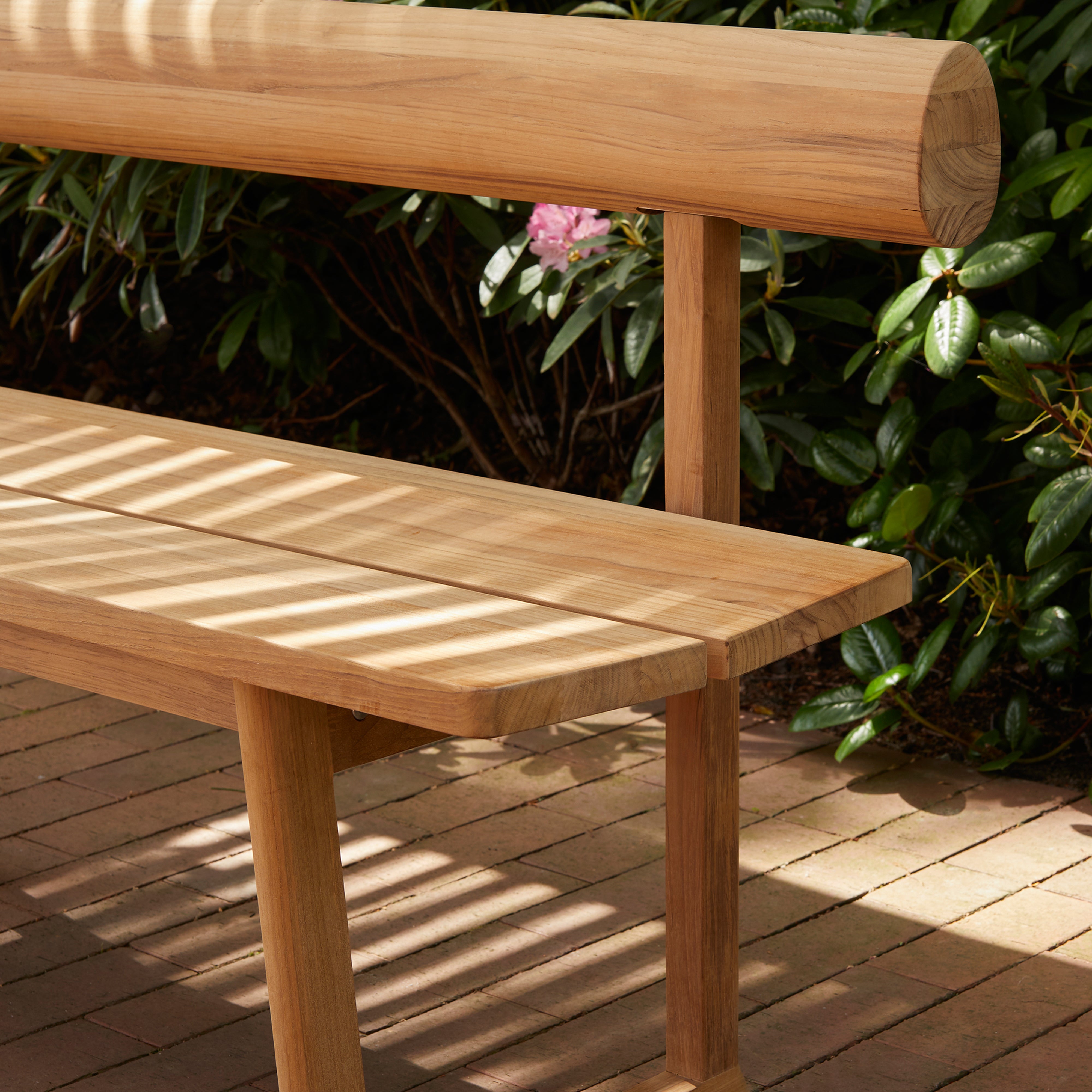 Banco Bench: Outdoor