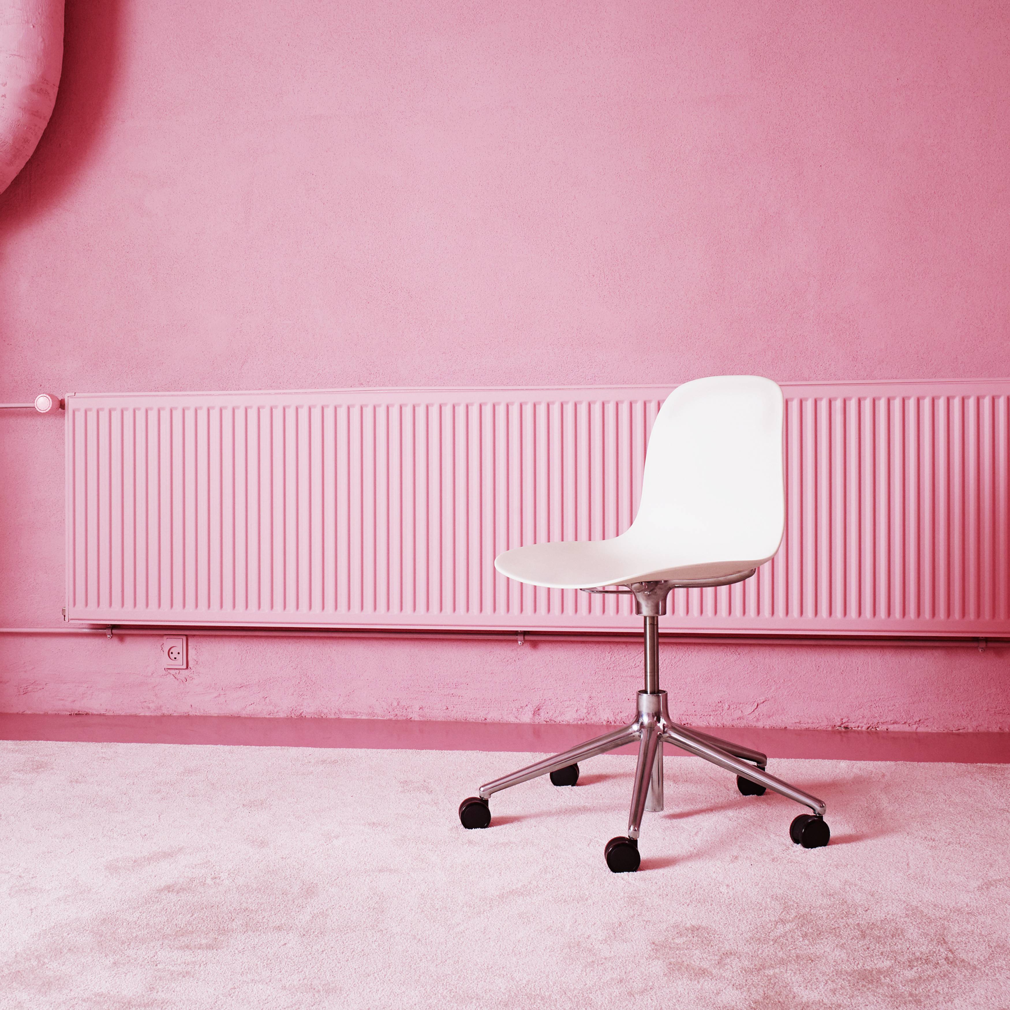 Form Chair: Swivel 5W Gaslift