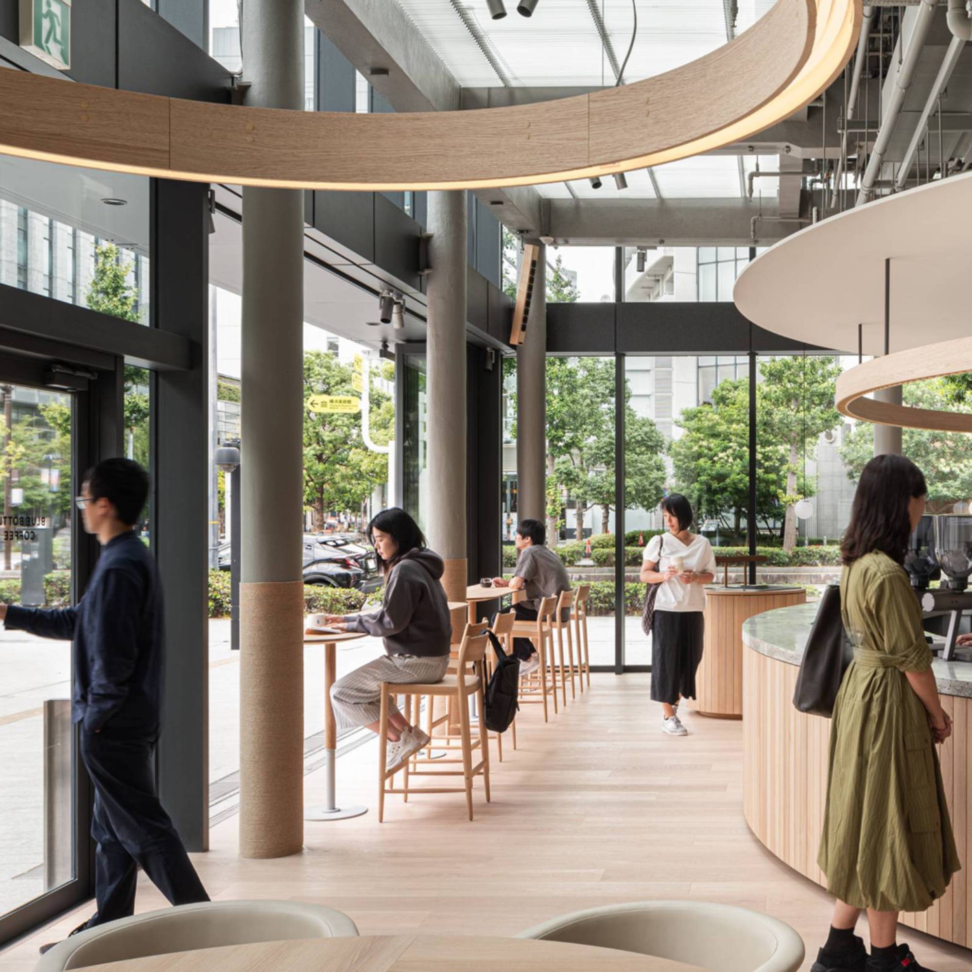 Minatomirai Cafe Bar + Counter Stool N-BS01