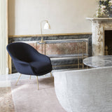Bat Lounge Chair Low Back: Conic Base
