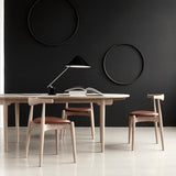 CH20 Elbow Chair: Oak
