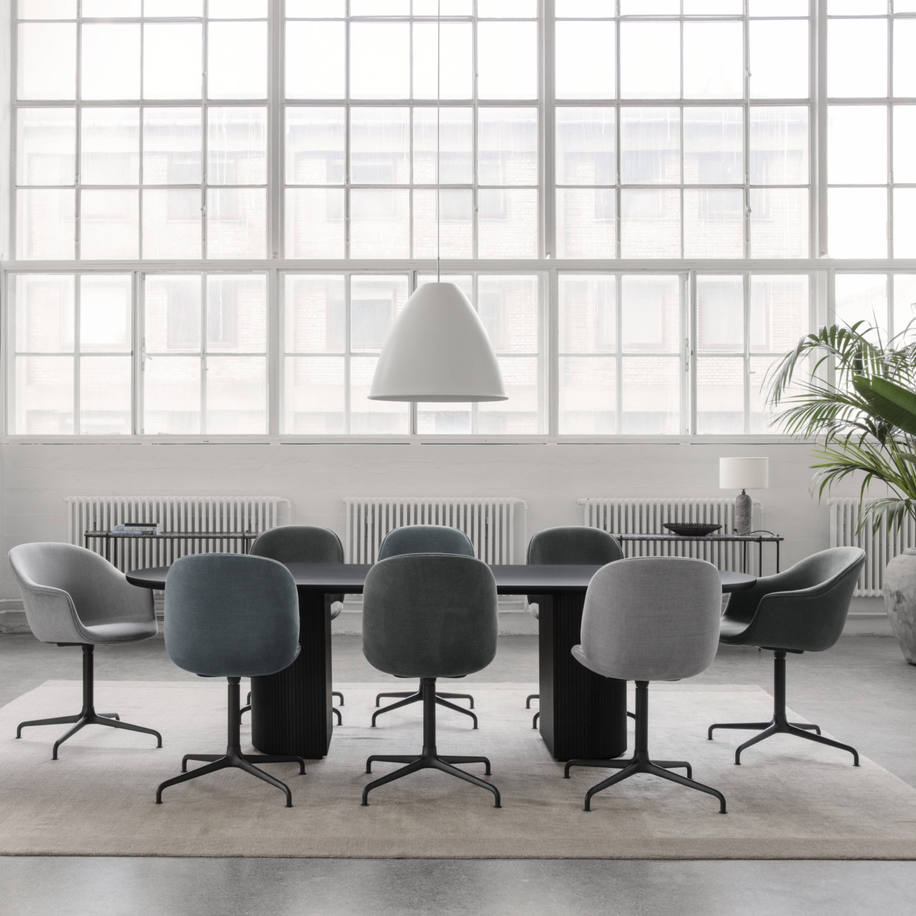Bat Meeting Chair: 4-Star Base + Full Upholstery