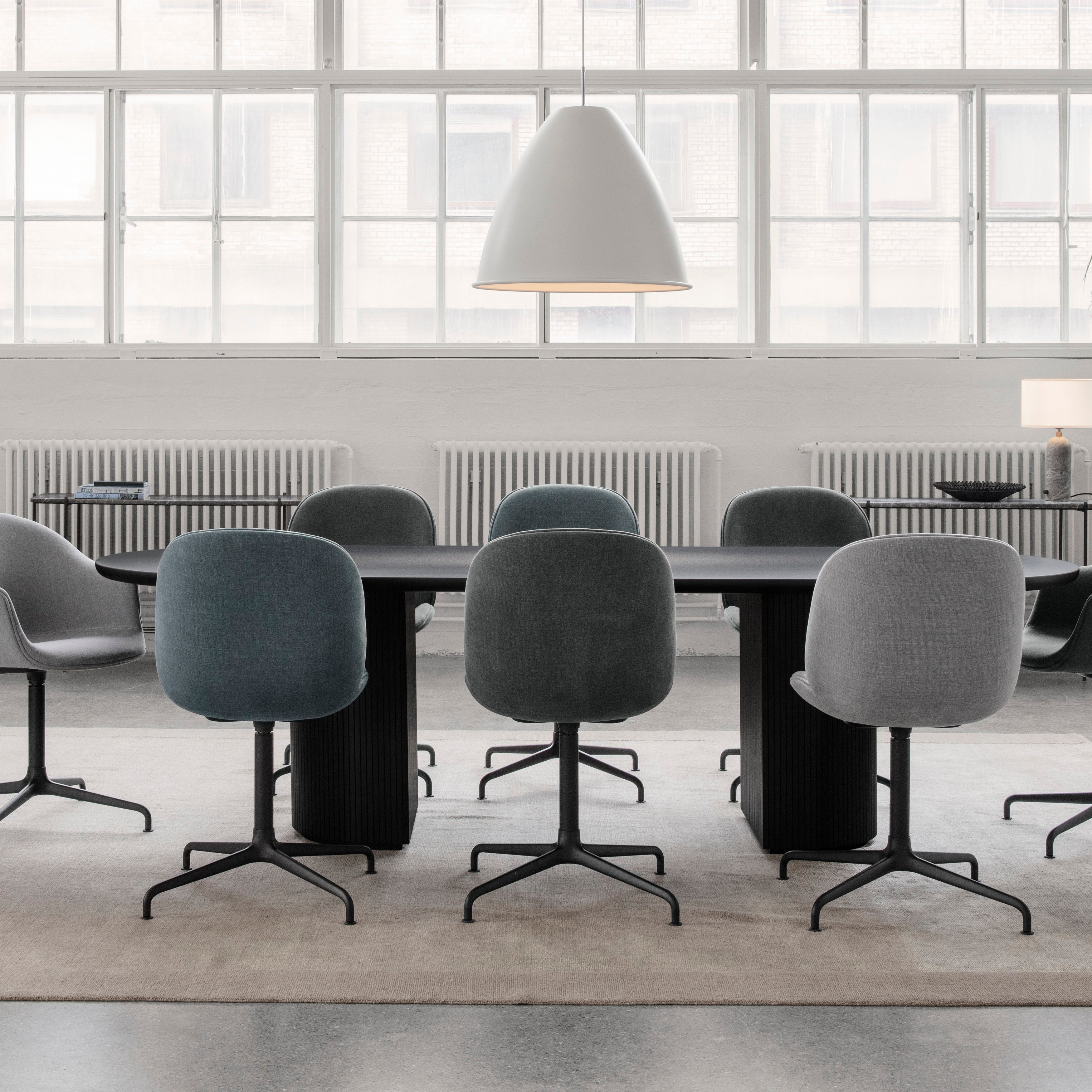 Beetle Meeting Chair: 4-Star Swivel Base + Full Upholstery