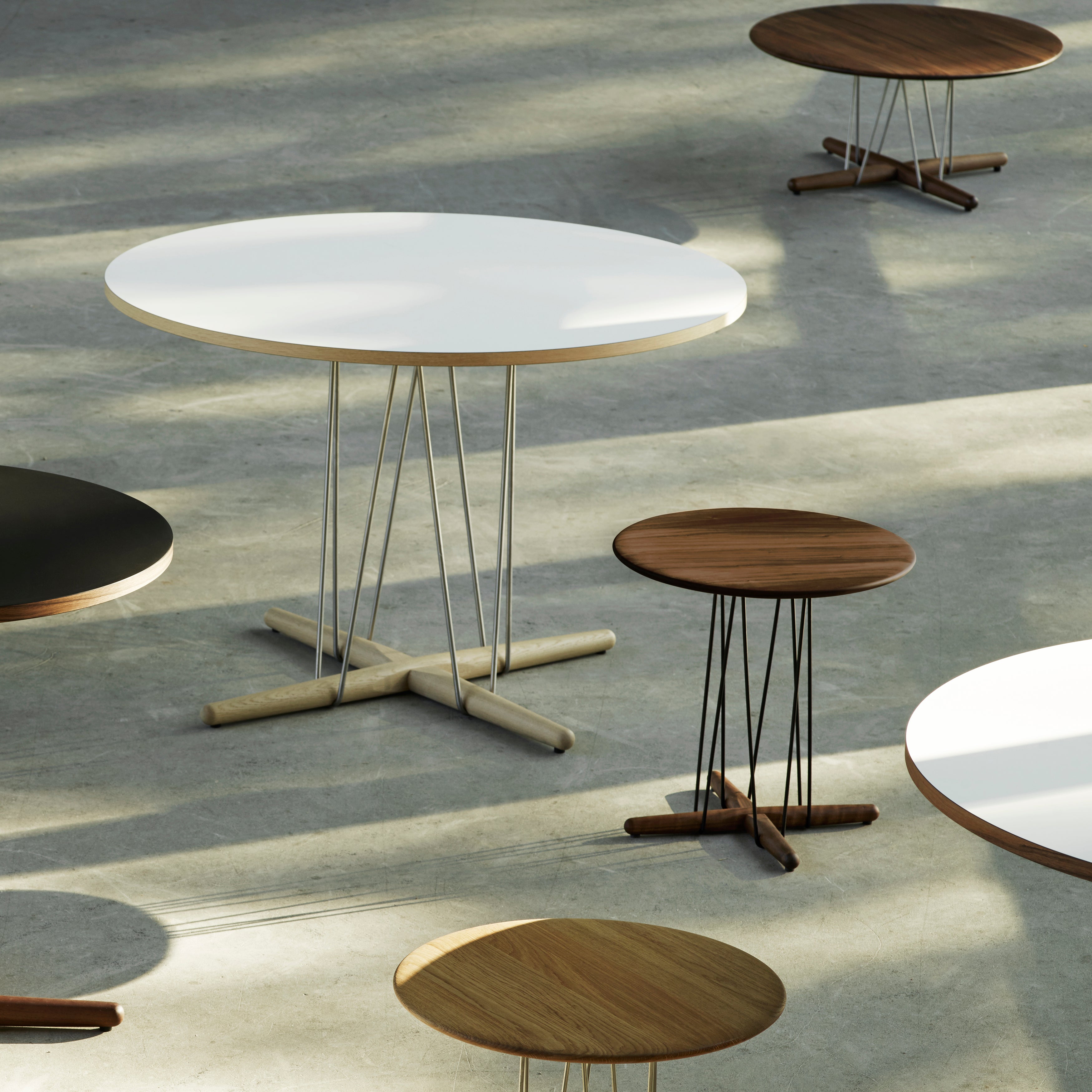 E021 Embrace Lounge Table