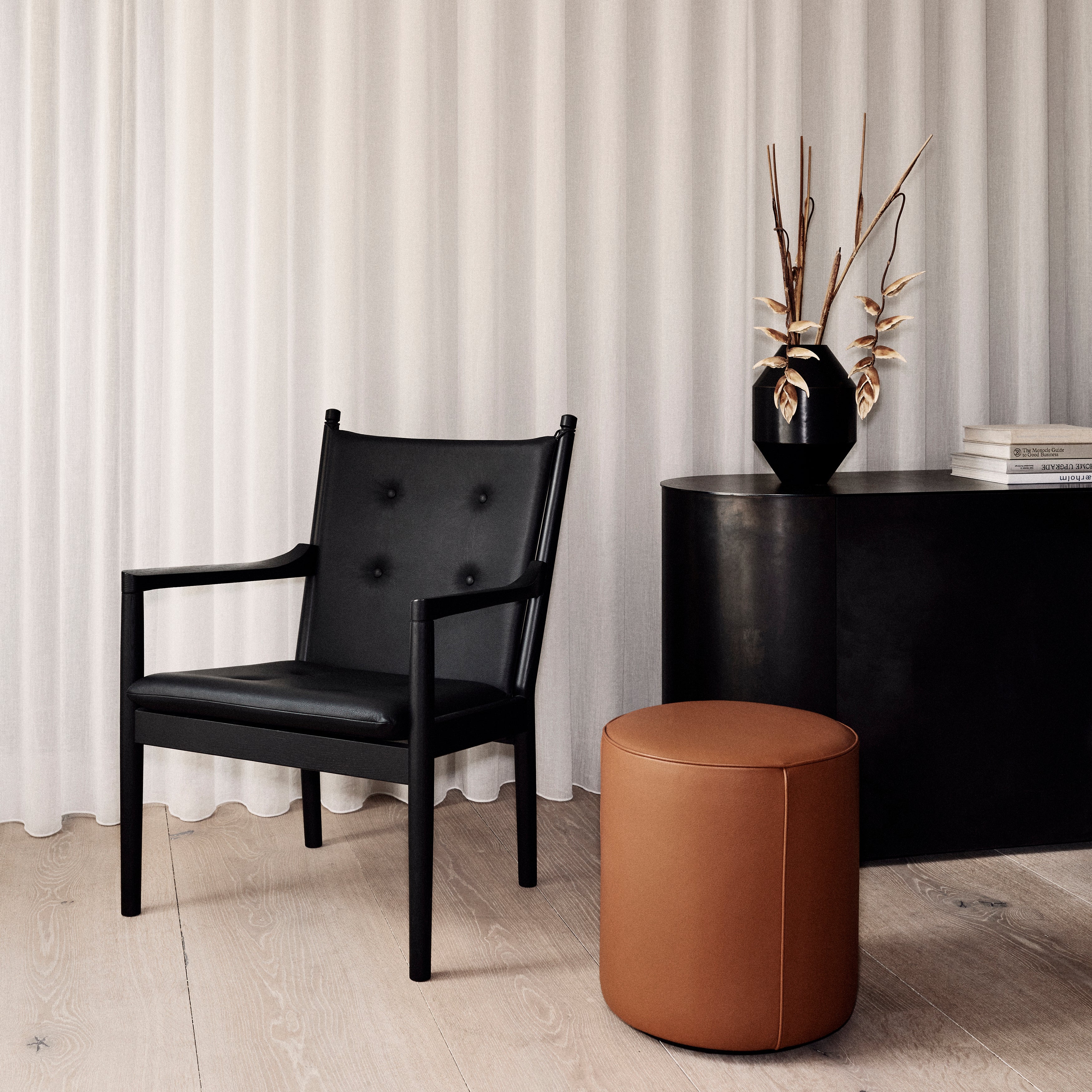 Wegner 1788 Easy Chair