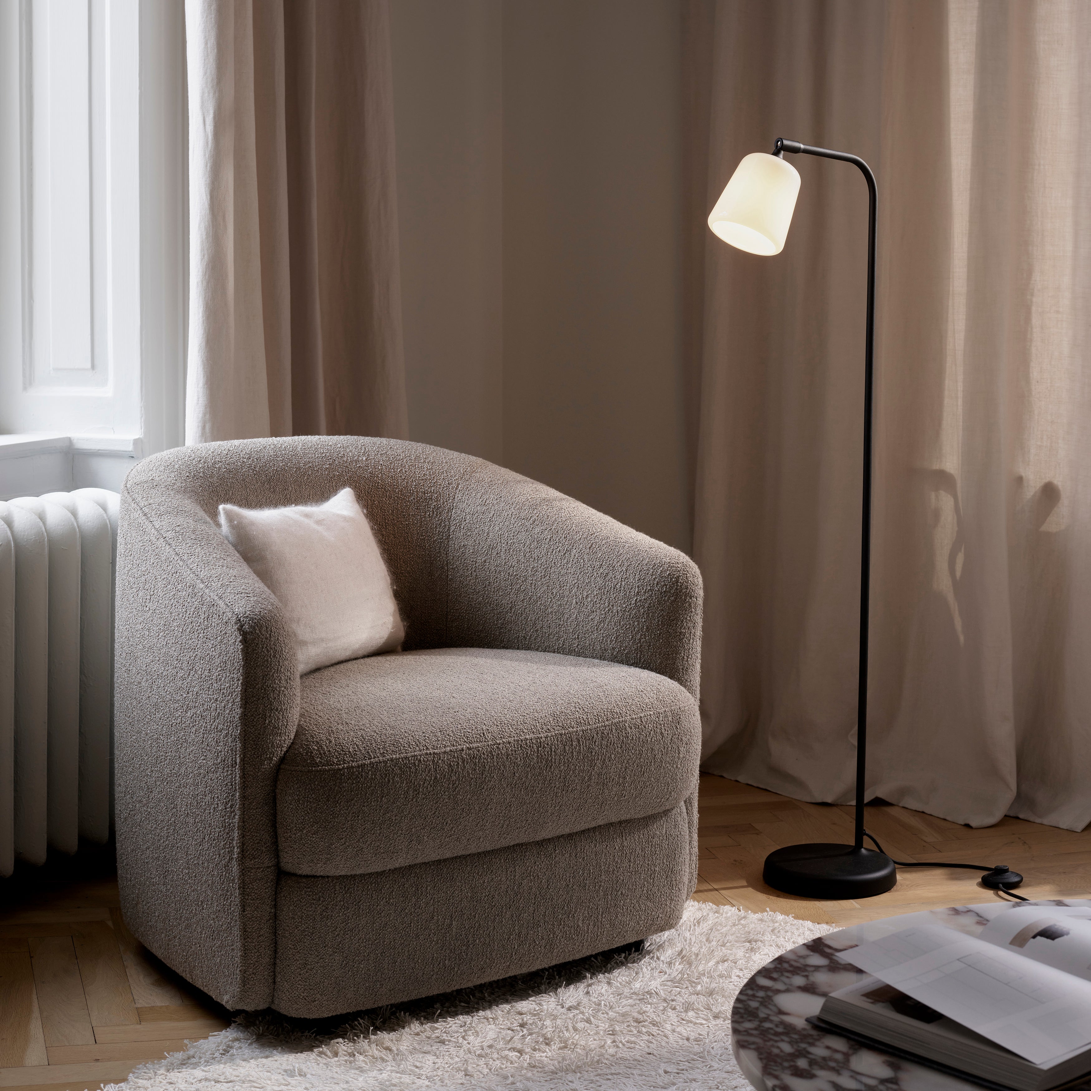 Covent Lounge Chair