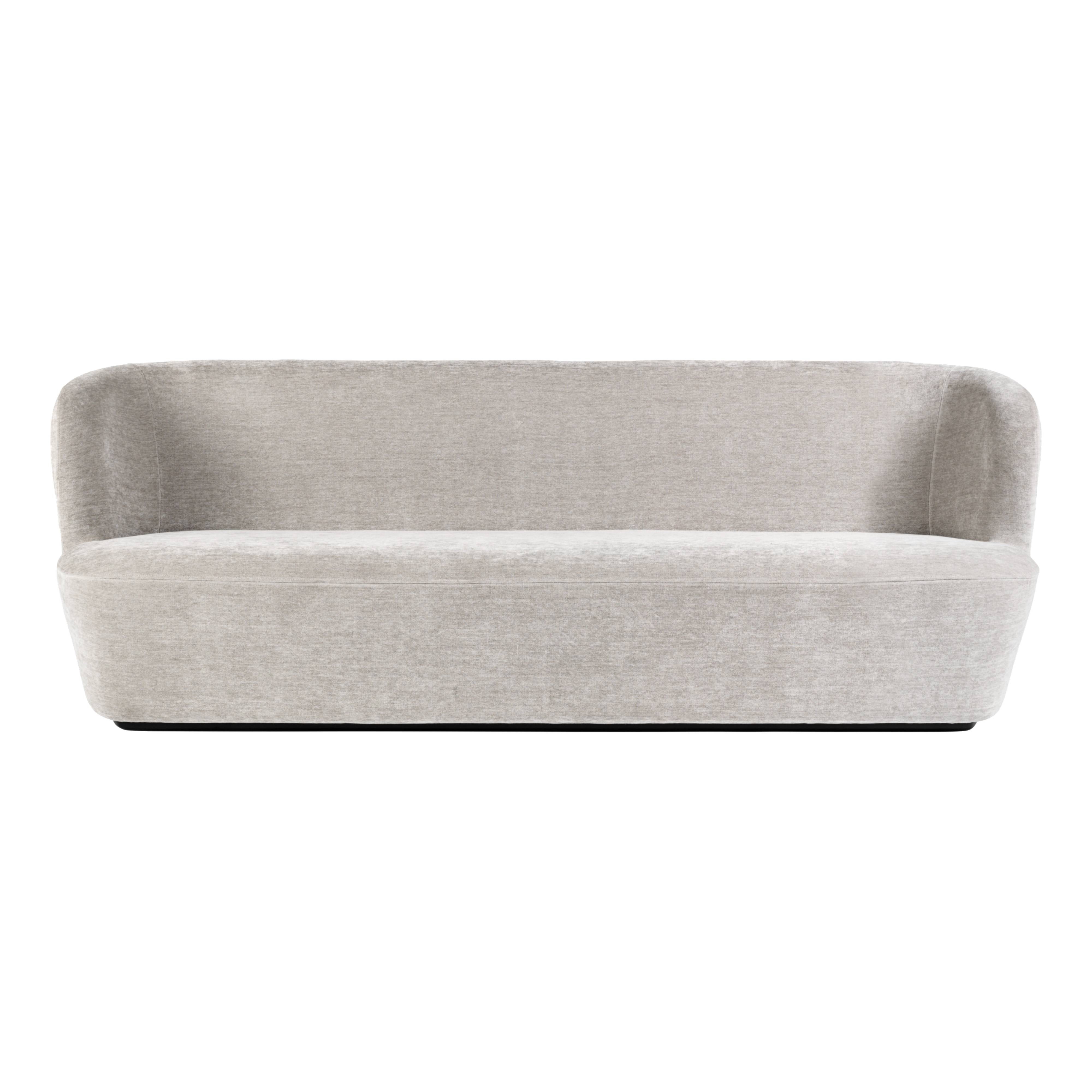 Stay Sofa: Solid Base