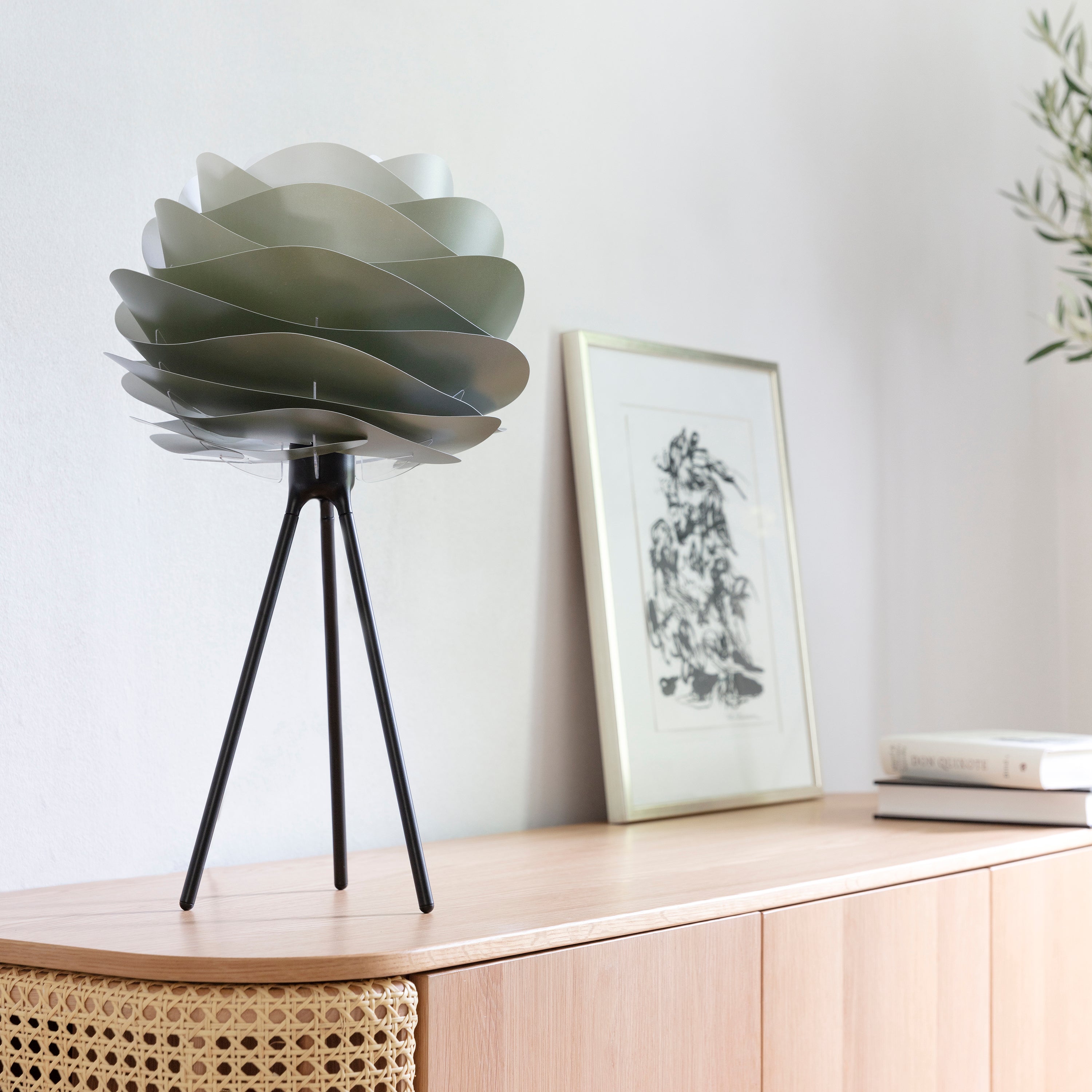 Carmina Tripod Table Lamp