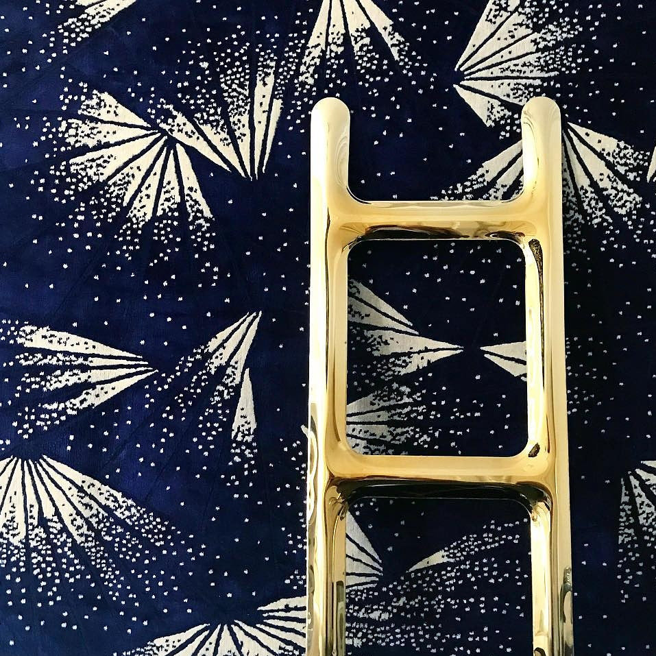 Drab Ladder Hanger